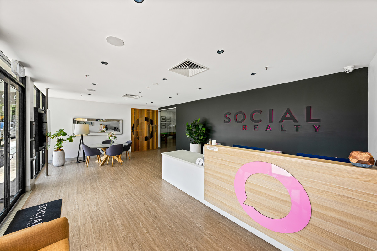 456 sqm Ground Floor Retail/Allied Health/Office. Abundance of Exposure & Car Parking.
