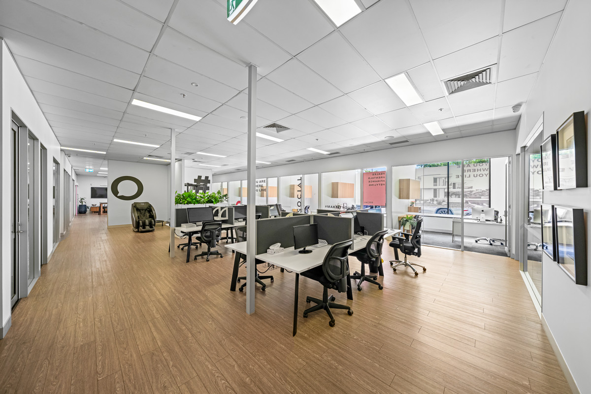 456 sqm Ground Floor Retail/Allied Health/Office. Abundance of Exposure & Car Parking.