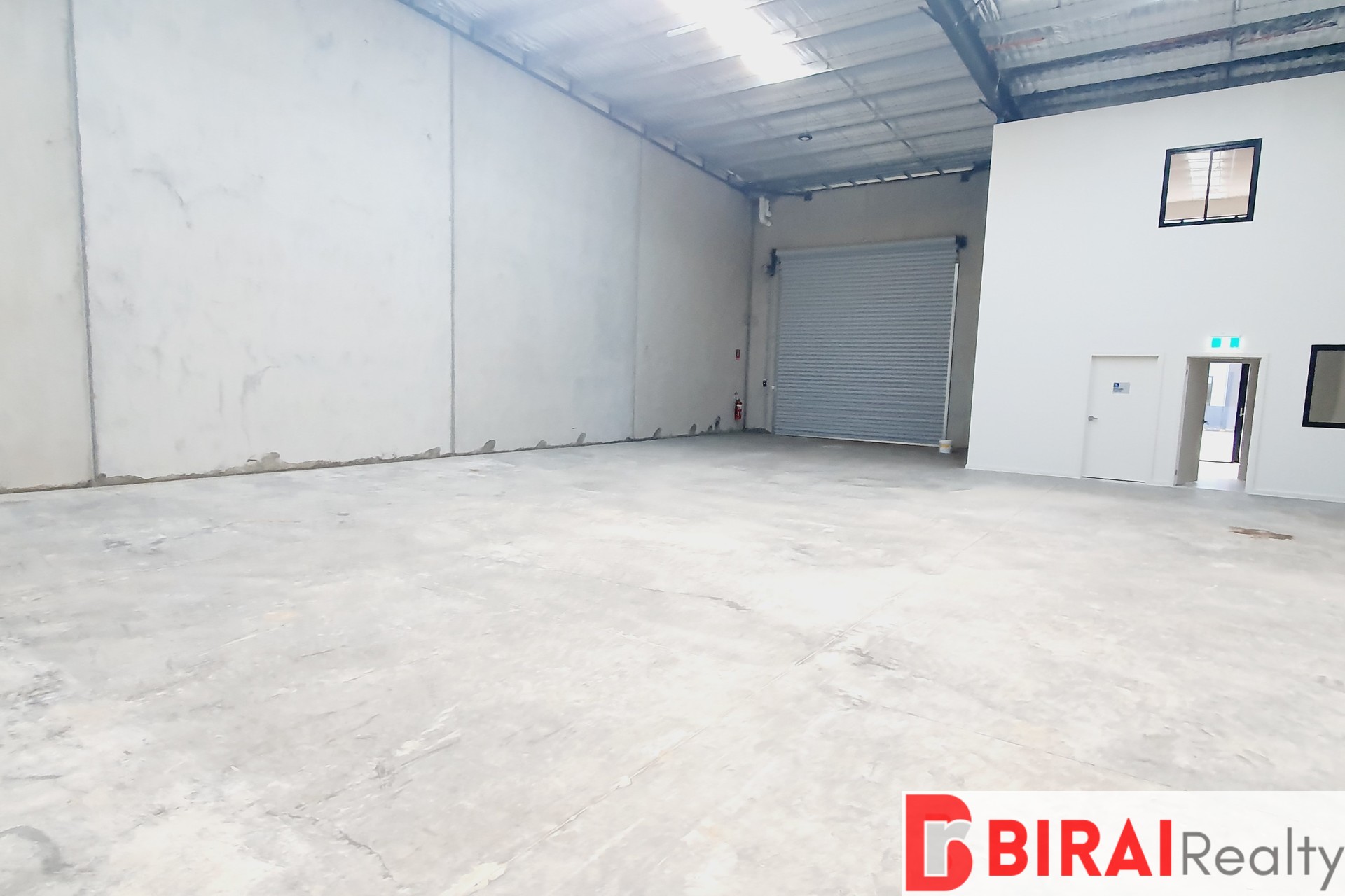 FOR LEASE | WAREHOUSE IN ARDEER 358m2*
