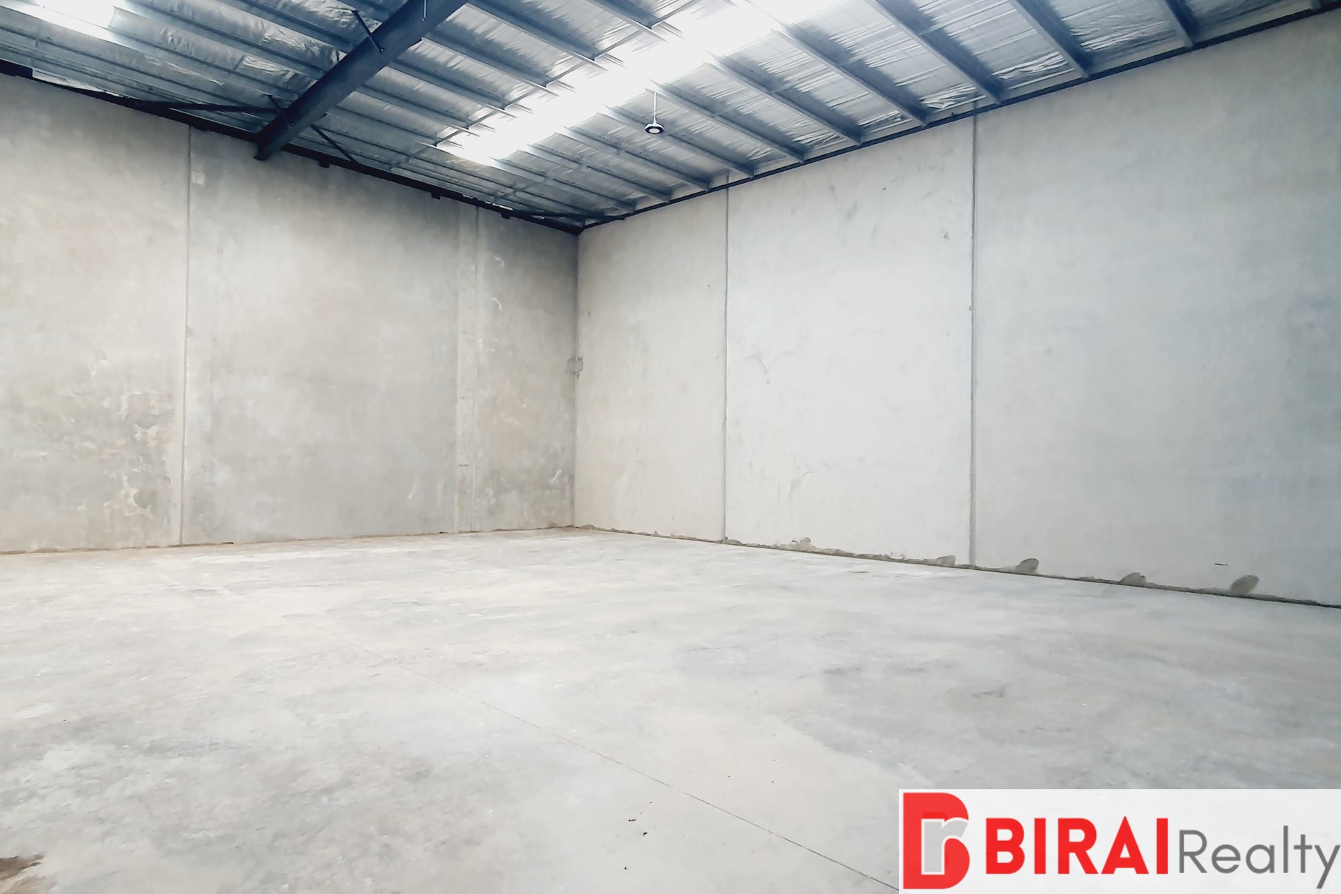 FOR LEASE | WAREHOUSE IN ARDEER 358m2*