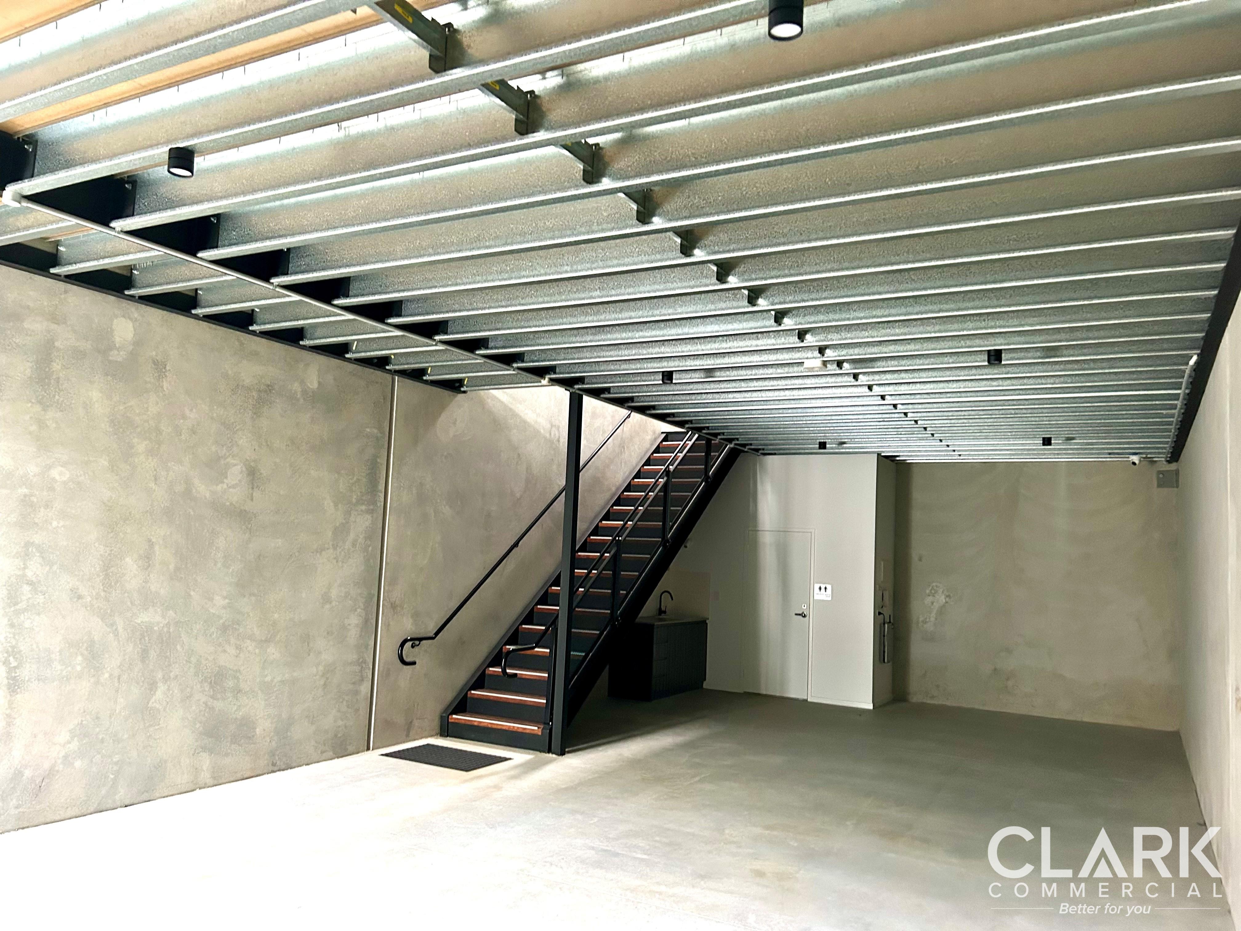 FOR LEASE - AS-NEW WAREHOUSE IN PRIME SOUTHPORT LOCATION