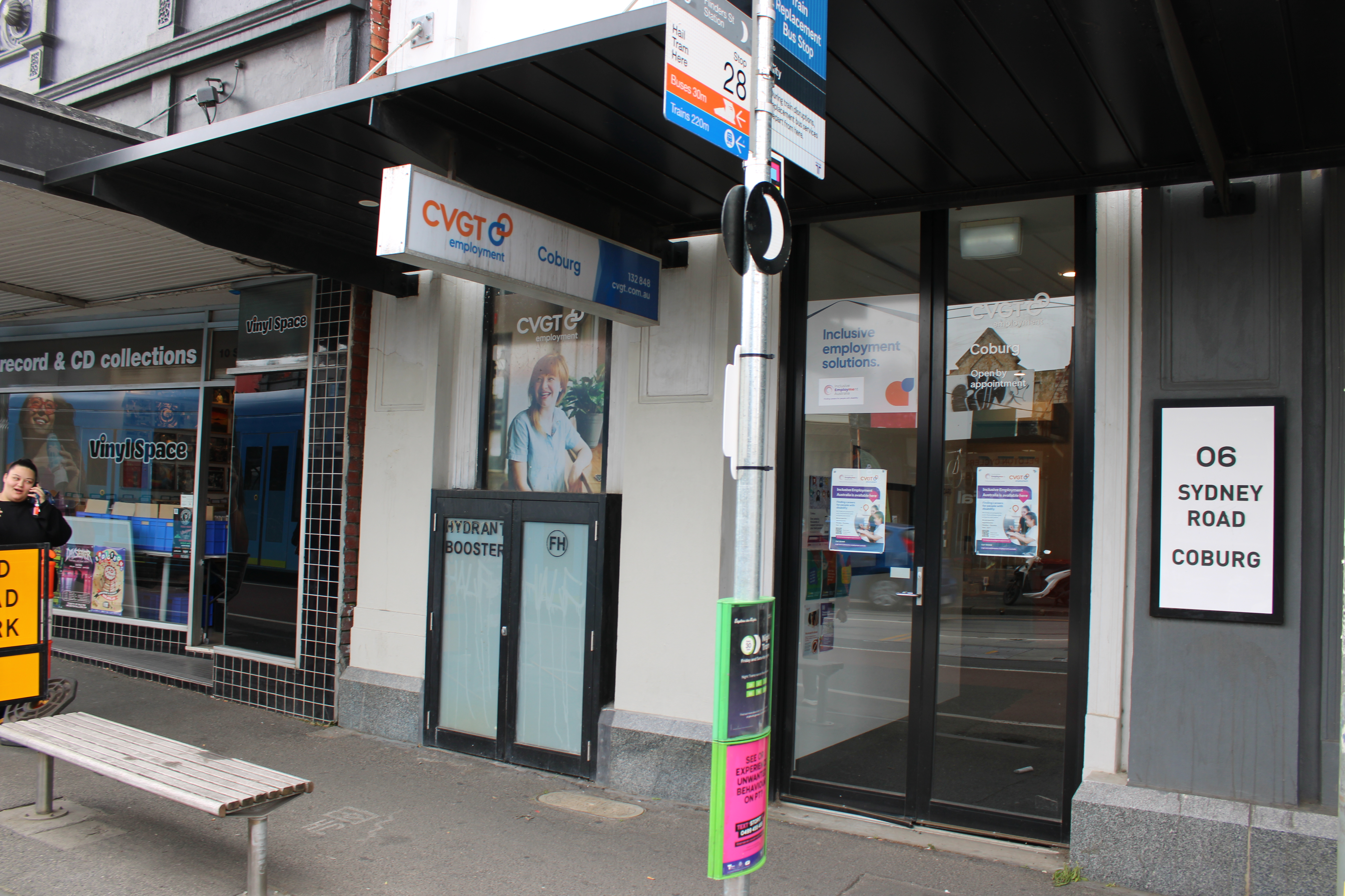 BE SEEN! HIGH EXPOSURE SYDNEY ROAD RETAIL/OFFICE - MORELAND ROAD JUNCTION