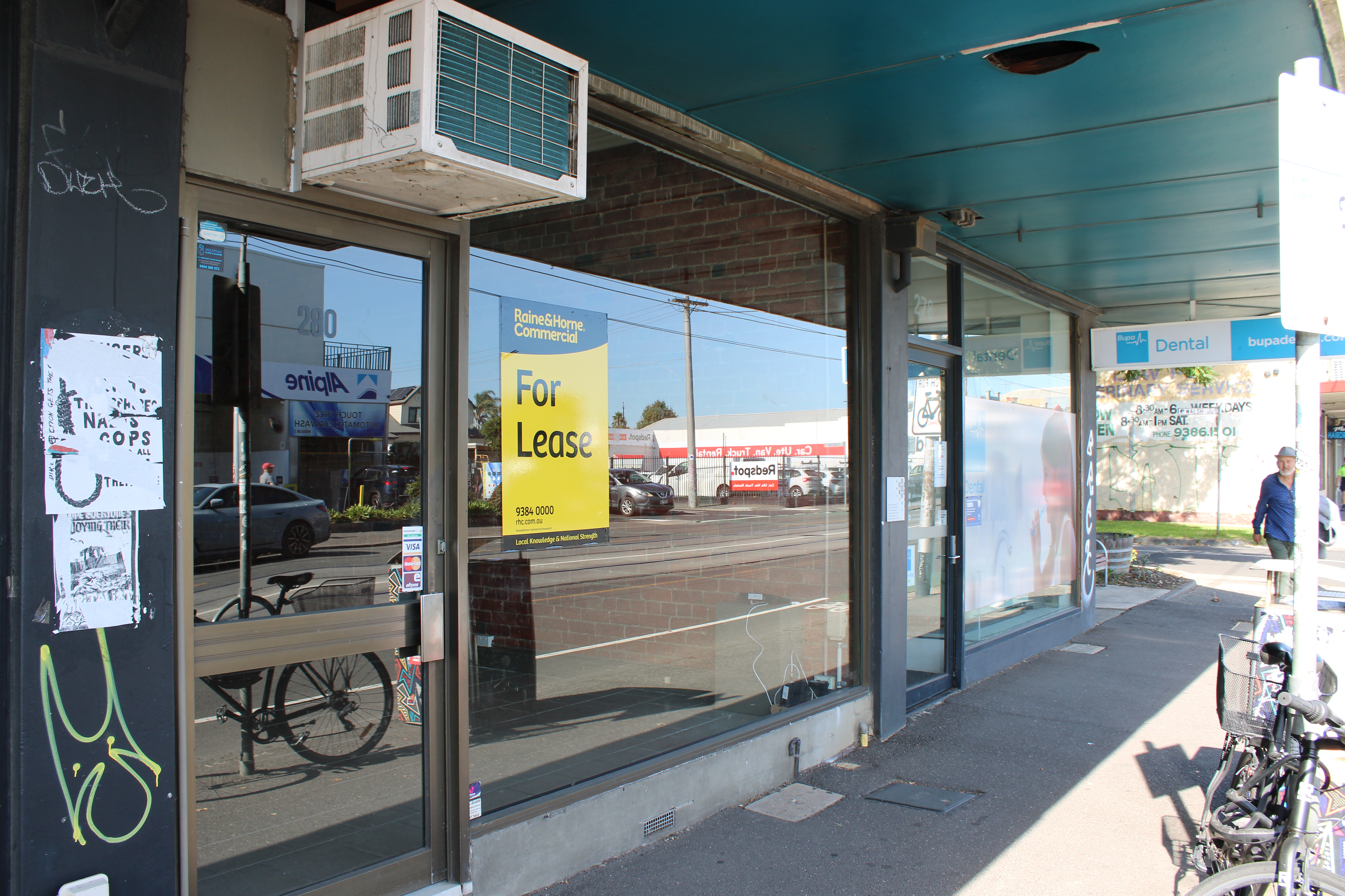 2 Level Retail/Office in Prominent Sydney Rd Location!