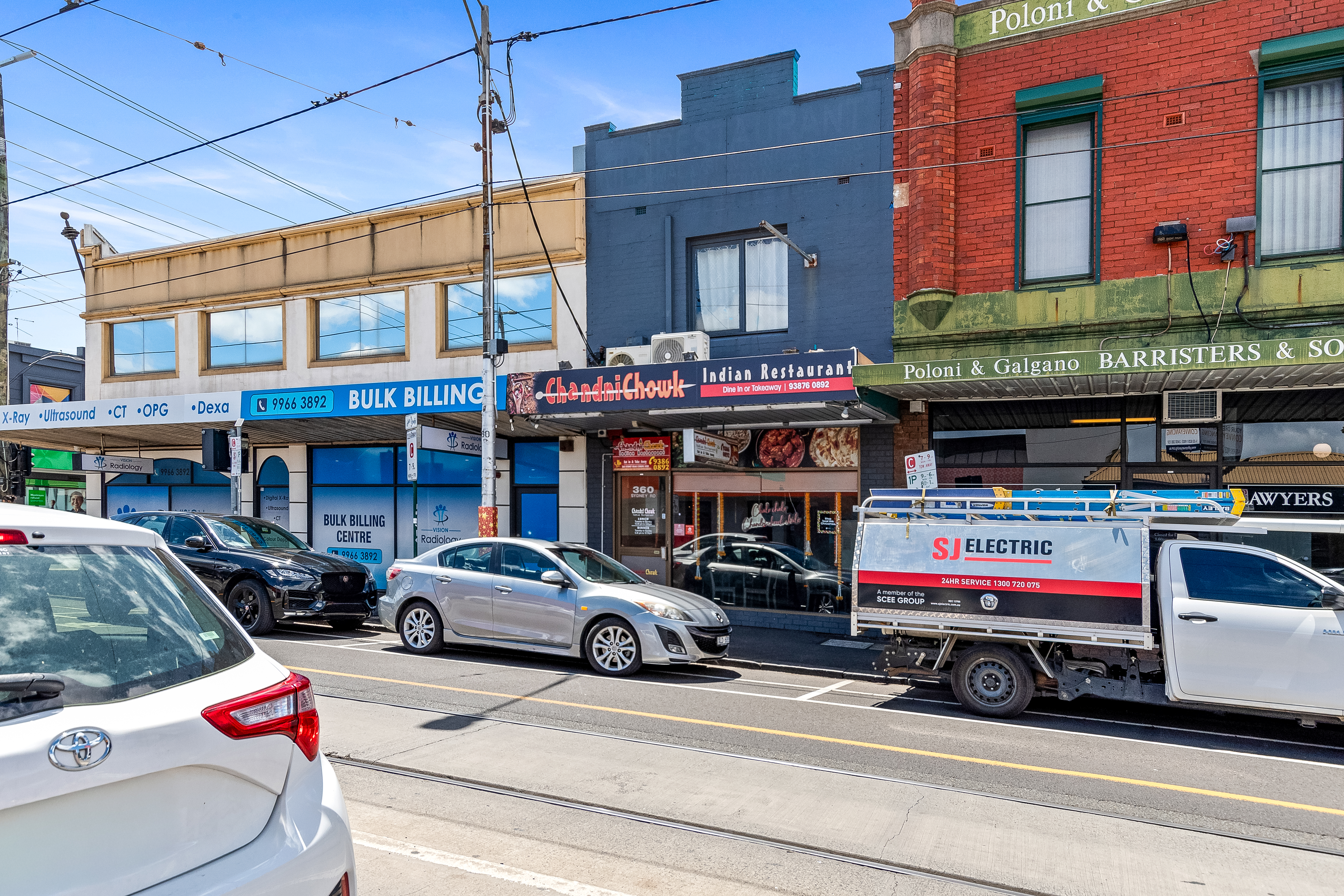 ALL OFFERS INVITED! Secure Freehold with Development Potential!