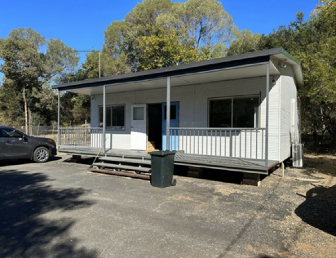 364sqm Warehouse/Office Area on 3,500sqm Land/Hardstand.