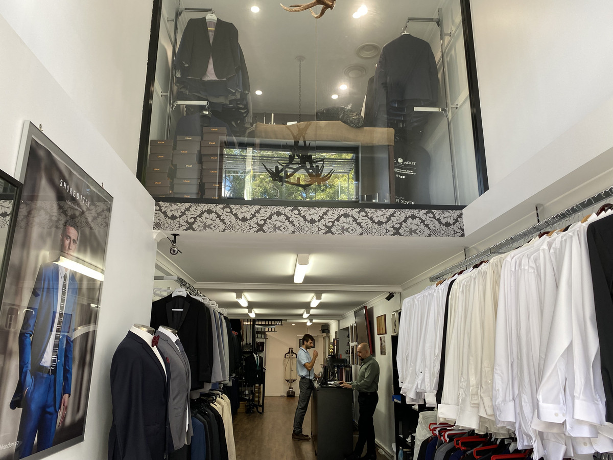 Glass Shopfront in Prime Position