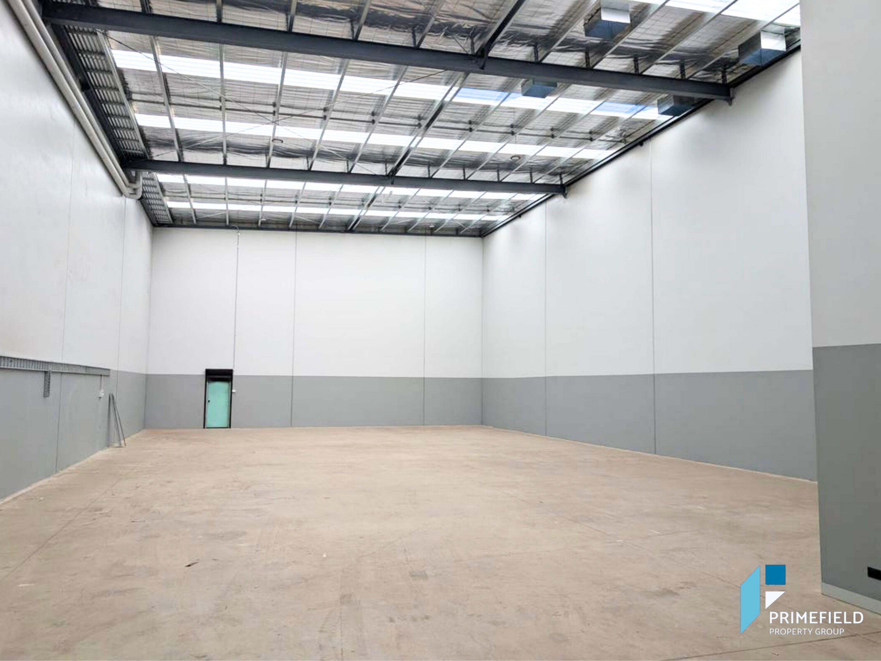 For SALE / LEASE - Brand New Office/Warehouse with Secure Yard !!