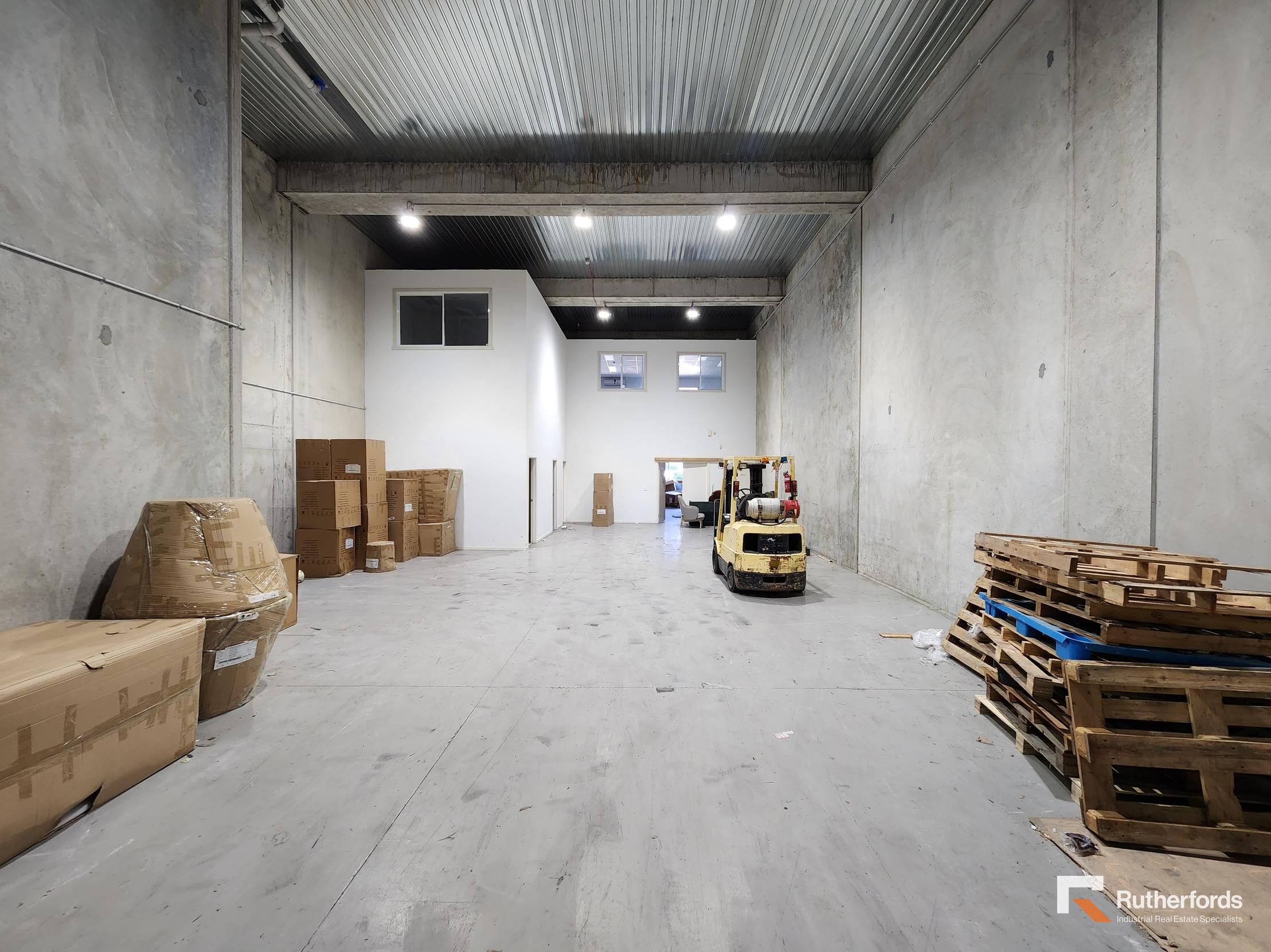 WAREHOUSE SPACE AVAILABLE NOW!