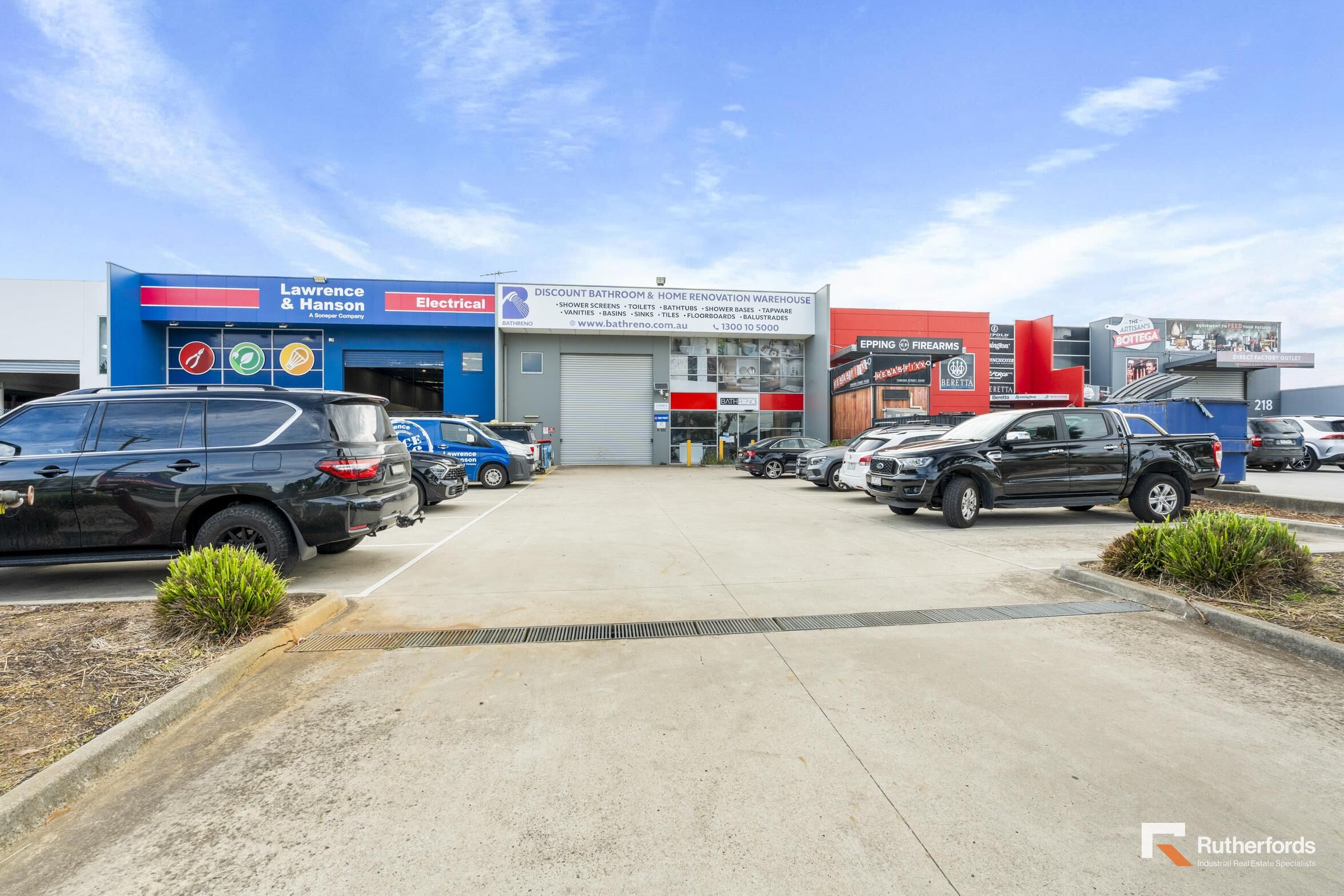 SUPERB SHOWROOM