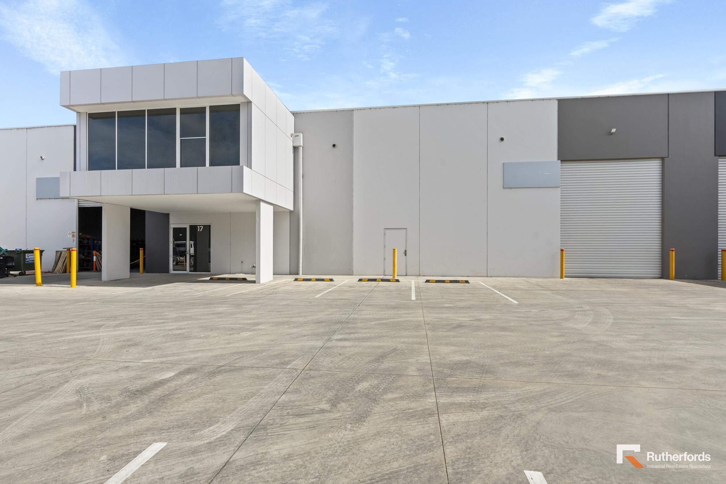 50% RENT FOR 6 MONTHS | PREMIUM 559m FACILITY