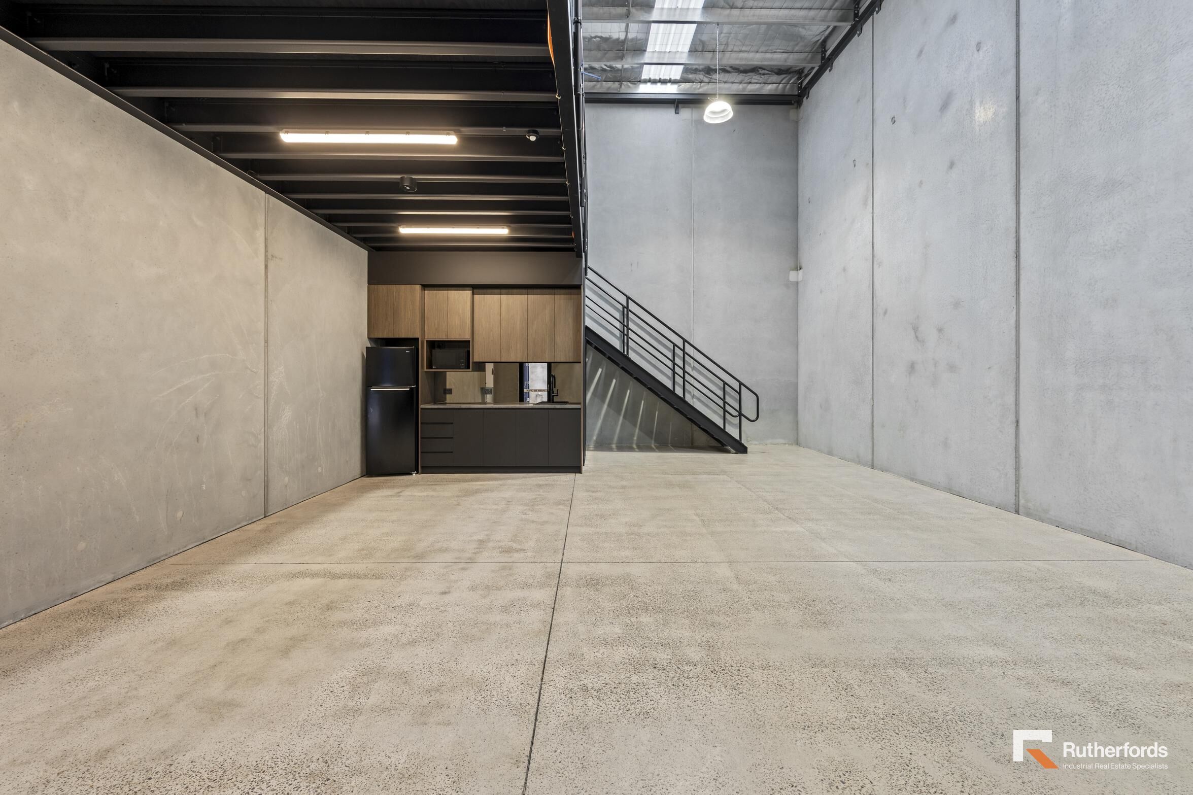 Premium Industrial Warehouse