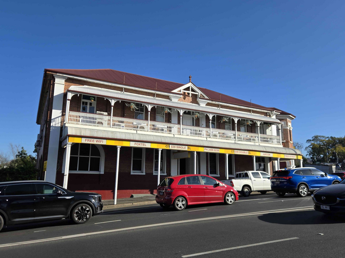 City View - Historical Landmark Hotel
