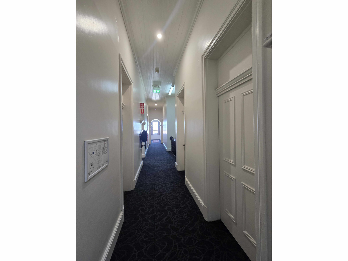City View - Historical Landmark Hotel