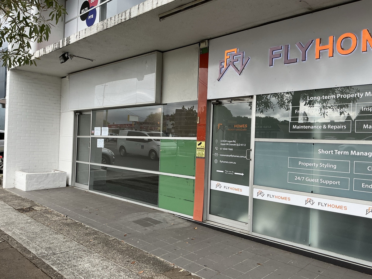 99sqm Ground Floor or 127sqm First Floor. Prime Main Road Exposure