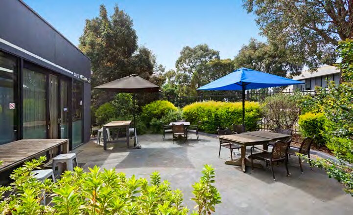 HOSPITALITY CAFE READY FOR IMMEDIATE START