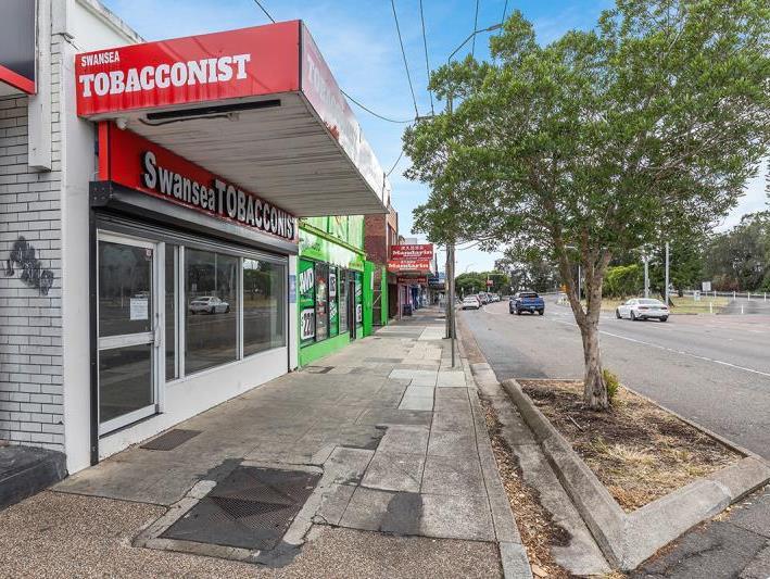 Lakeside - Huge Exposure and Passing Trdae Opportunity