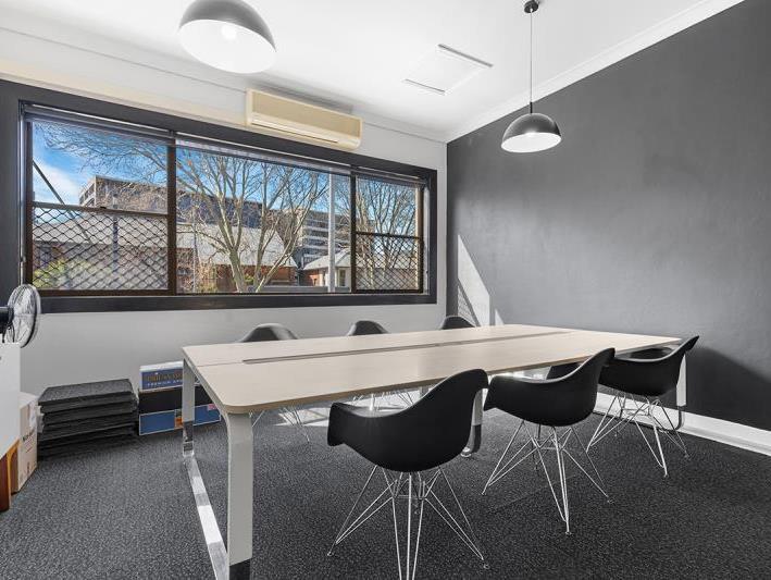 Prime First-Floor Office Space in the Heart of Newcastle