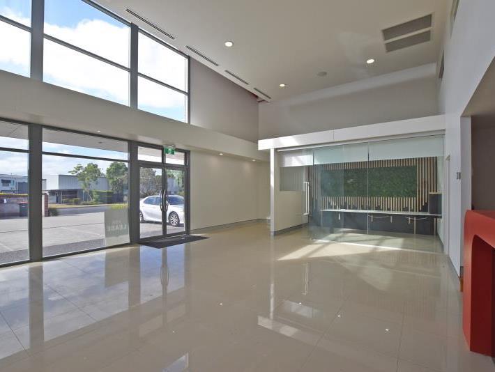 Rutherford's Best - A Grade Office and Warehouse/Workshop