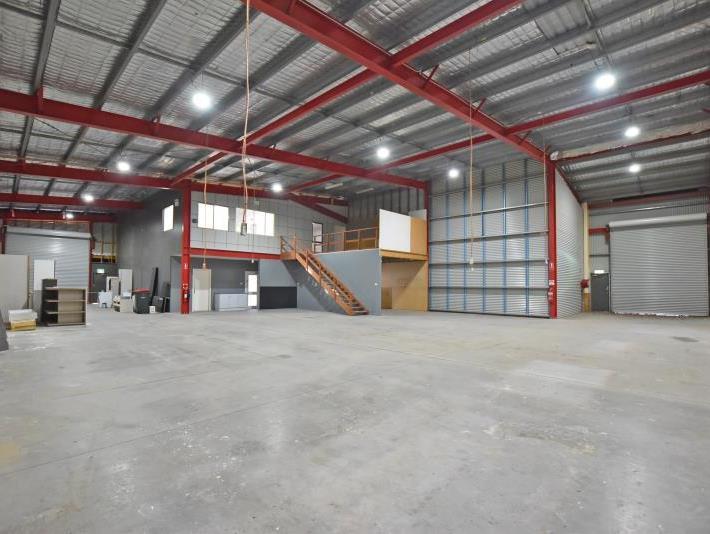 Rutherford's Best - A Grade Office and Warehouse/Workshop