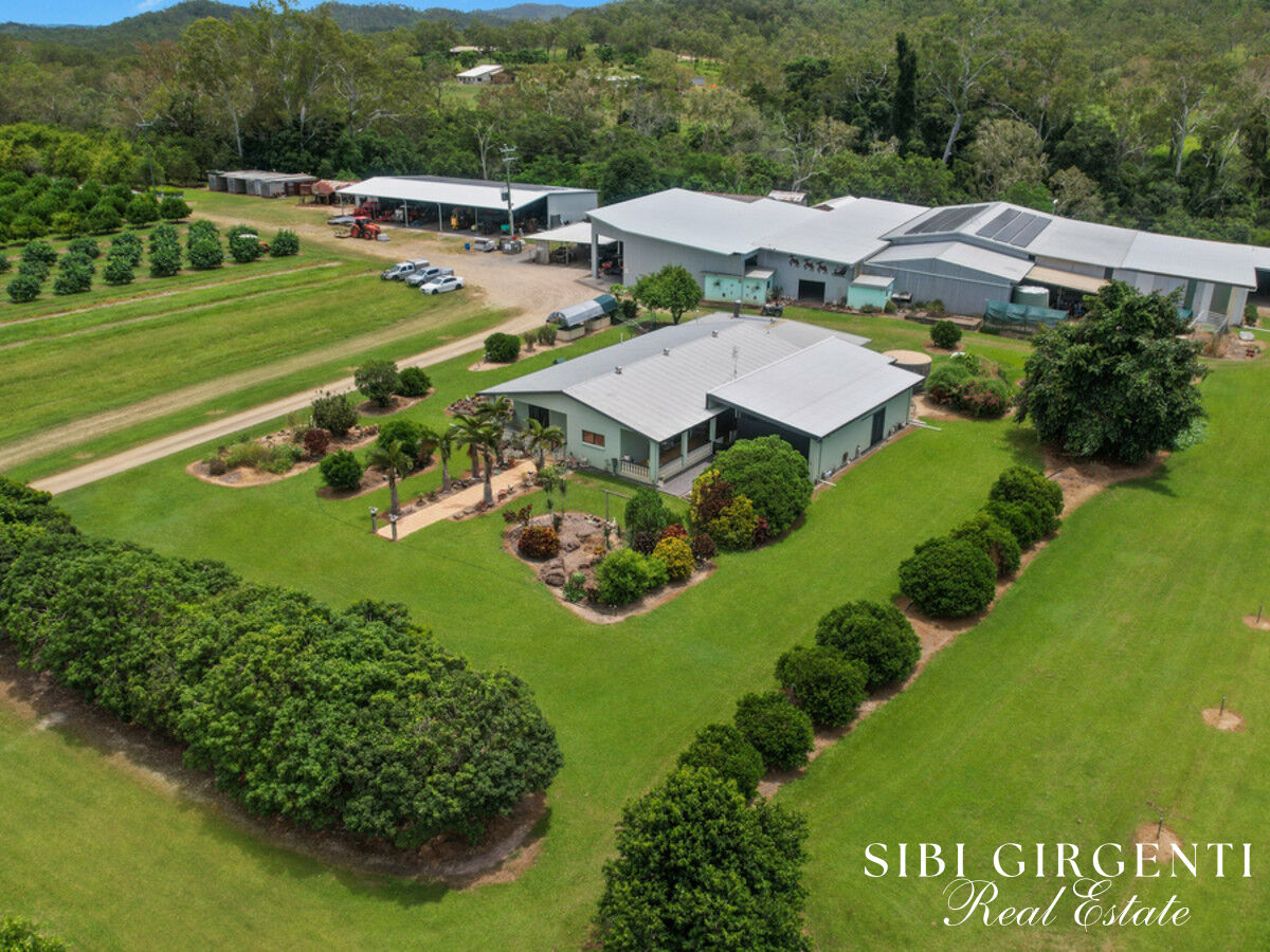 A Rare Blend of Horticultural Excellence and Country Living