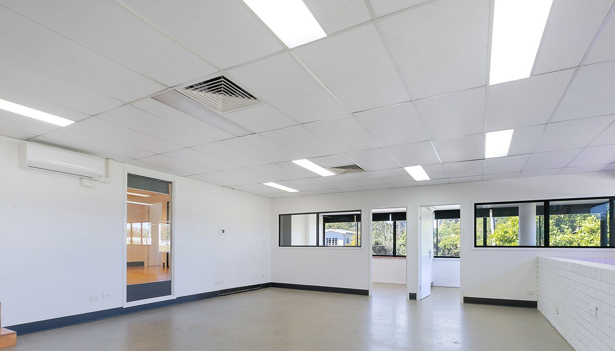 149sqm of Office/Warehouse. Take Part or Whole. Corner Site. 5 Onsite Car Spaces.