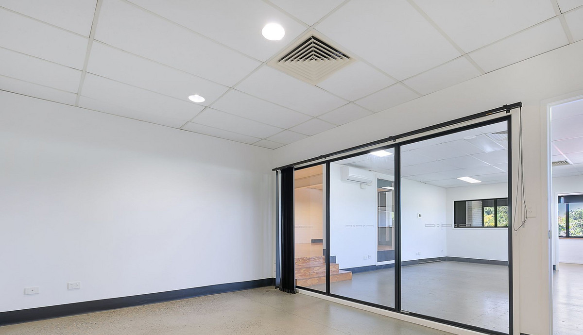 149sqm of Office/Warehouse. Take Part or Whole. Corner Site. 5 Onsite Car Spaces.