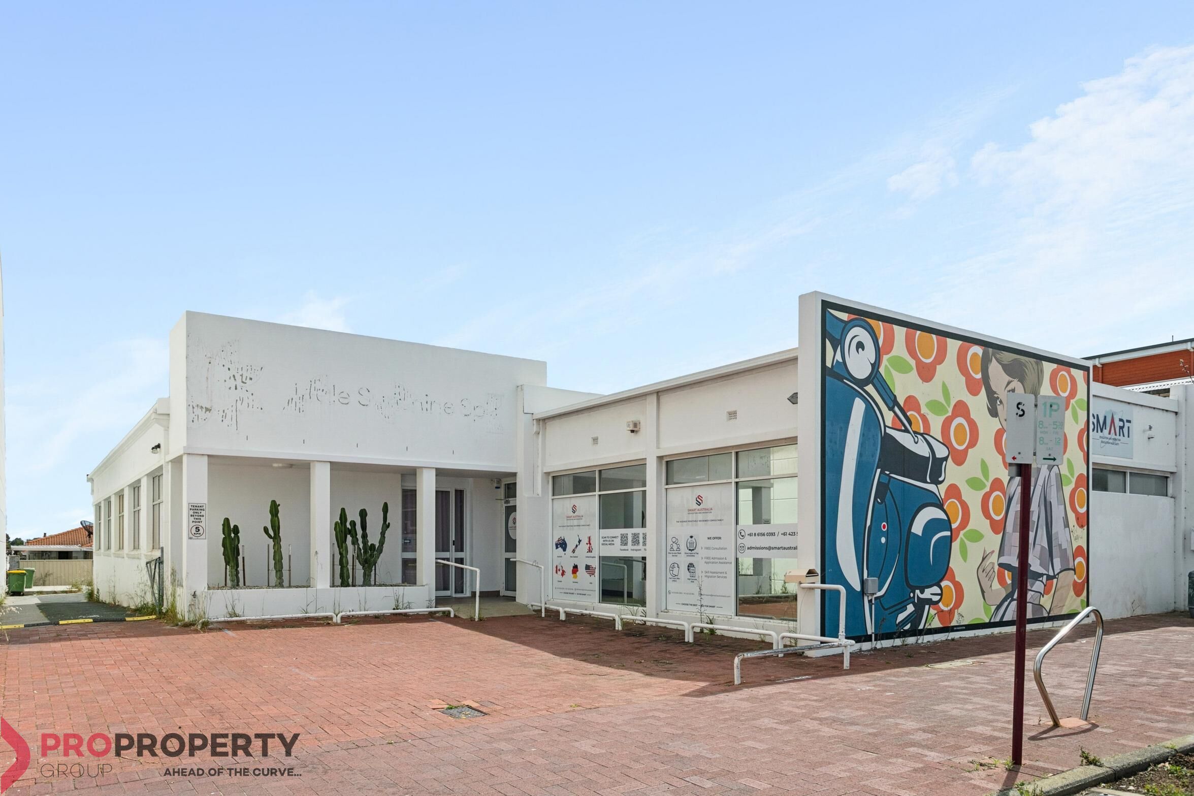 VERSATILE MOUNT HAWTHORN COMMERCIAL SPACE