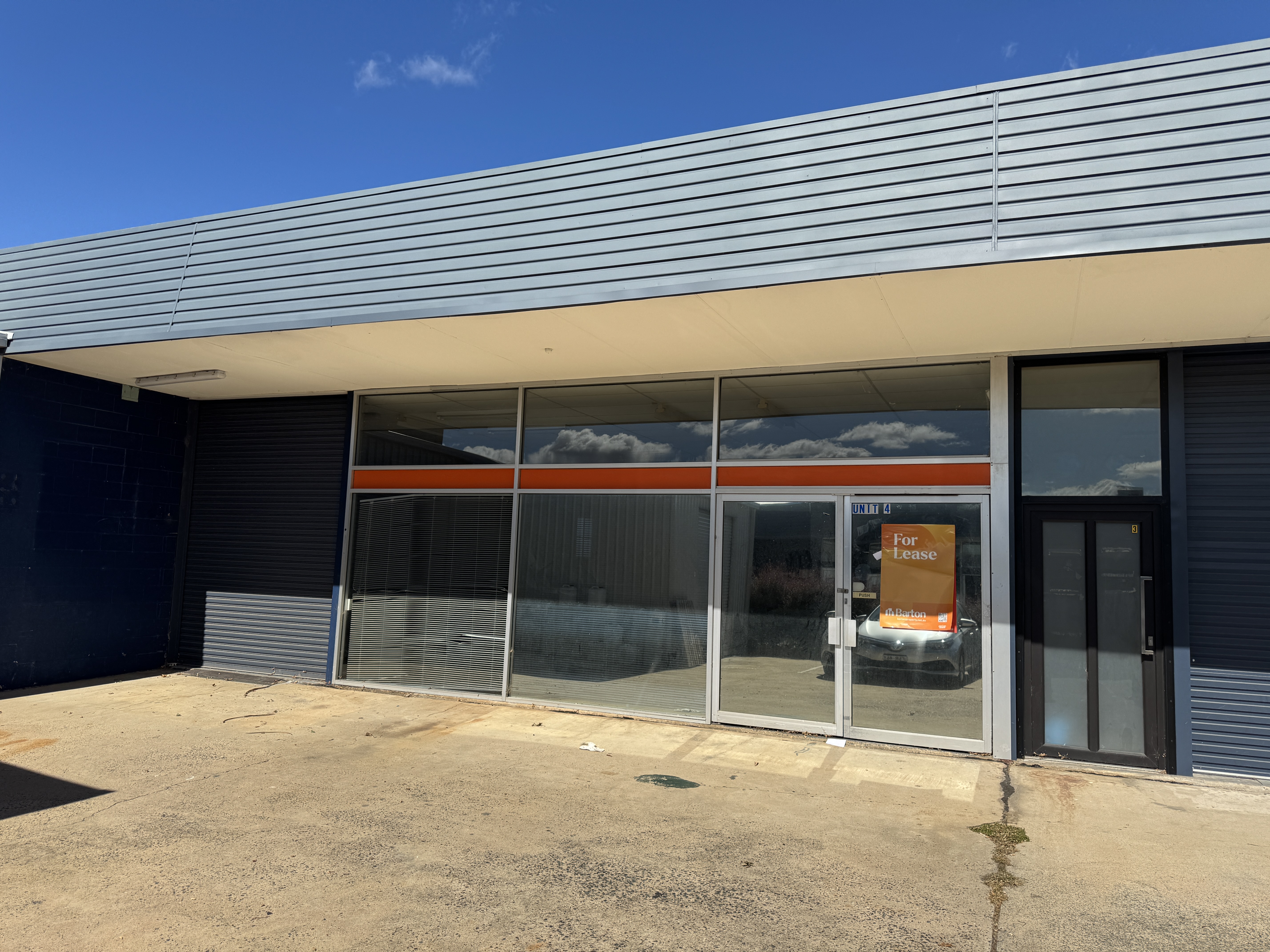 Open Warehouse with dual roller doors