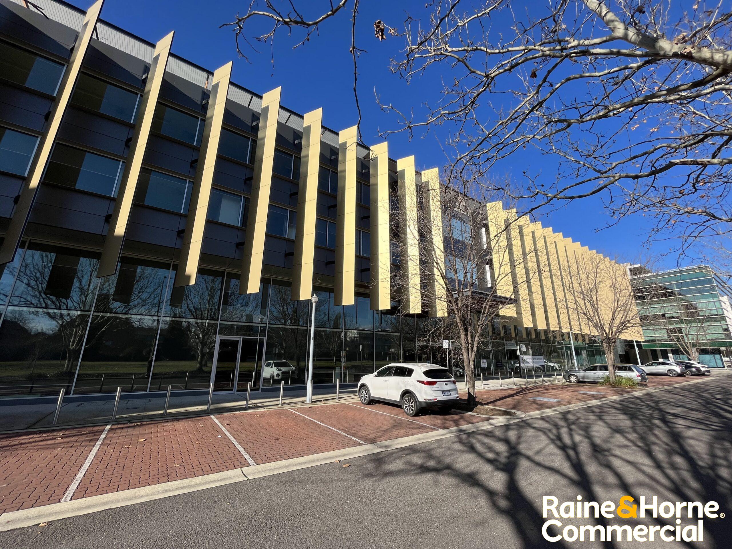 High Exposure Office Building in Prime Inner City Location