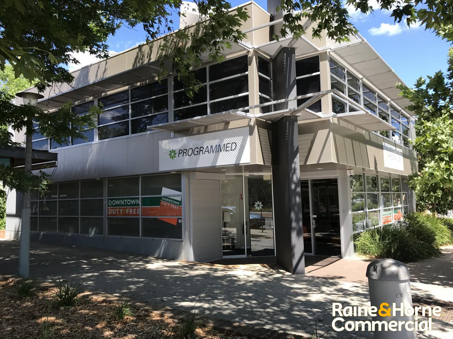 Central Office Space with Easy Access to Anywhere
