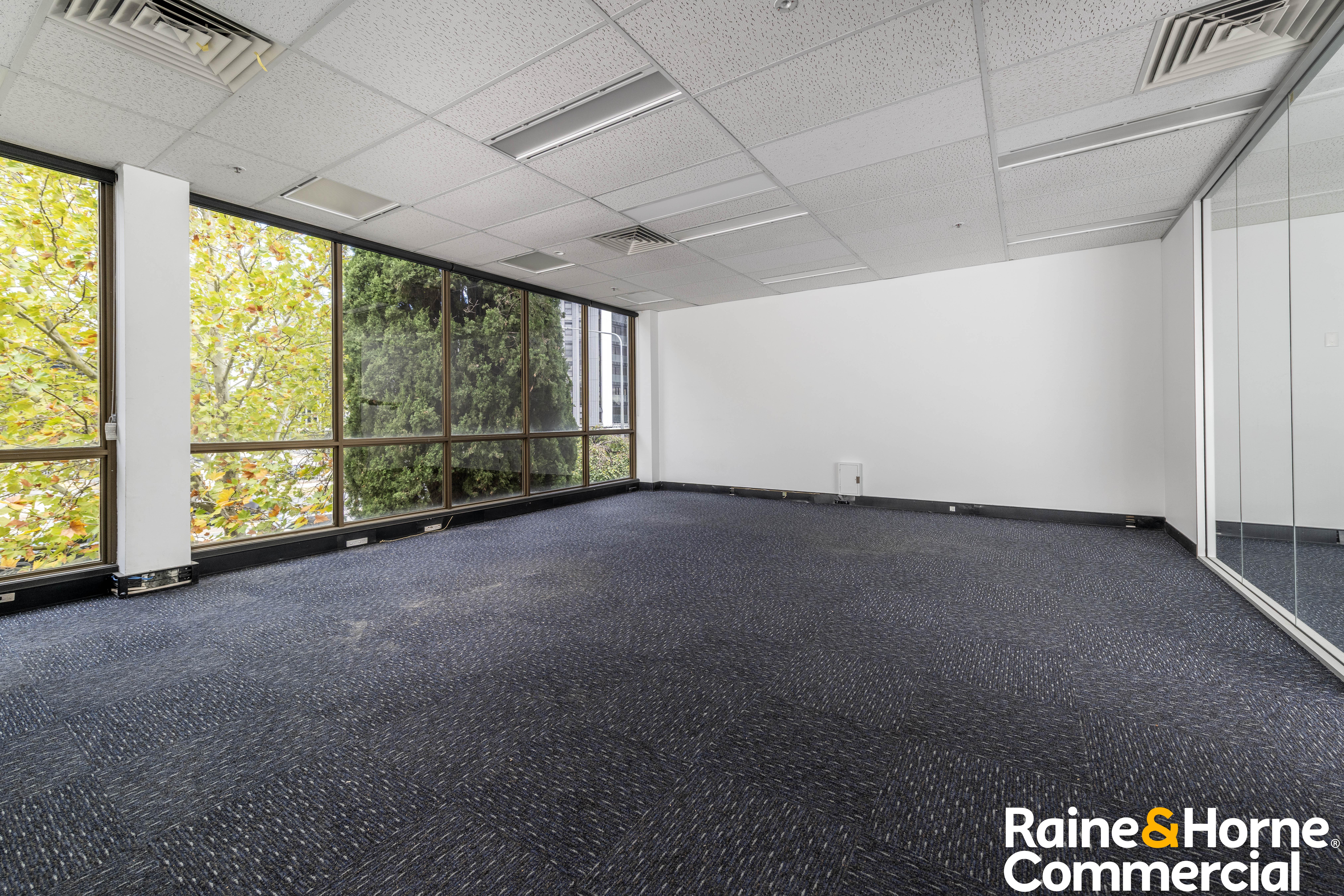 Level 1 Office on Canberra City Fringe