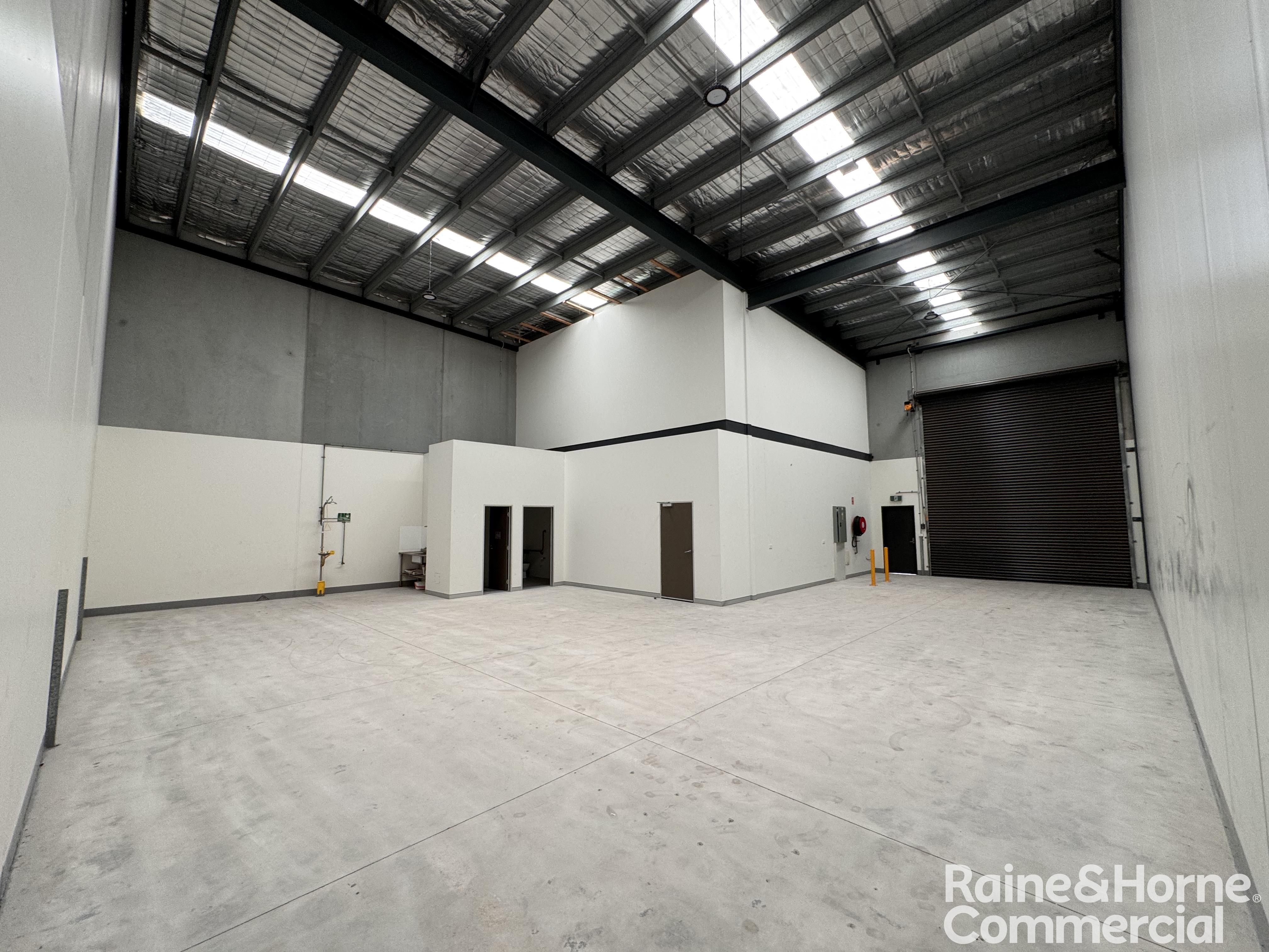 Functional Office/Warehouse in Established Industrial Precinct
