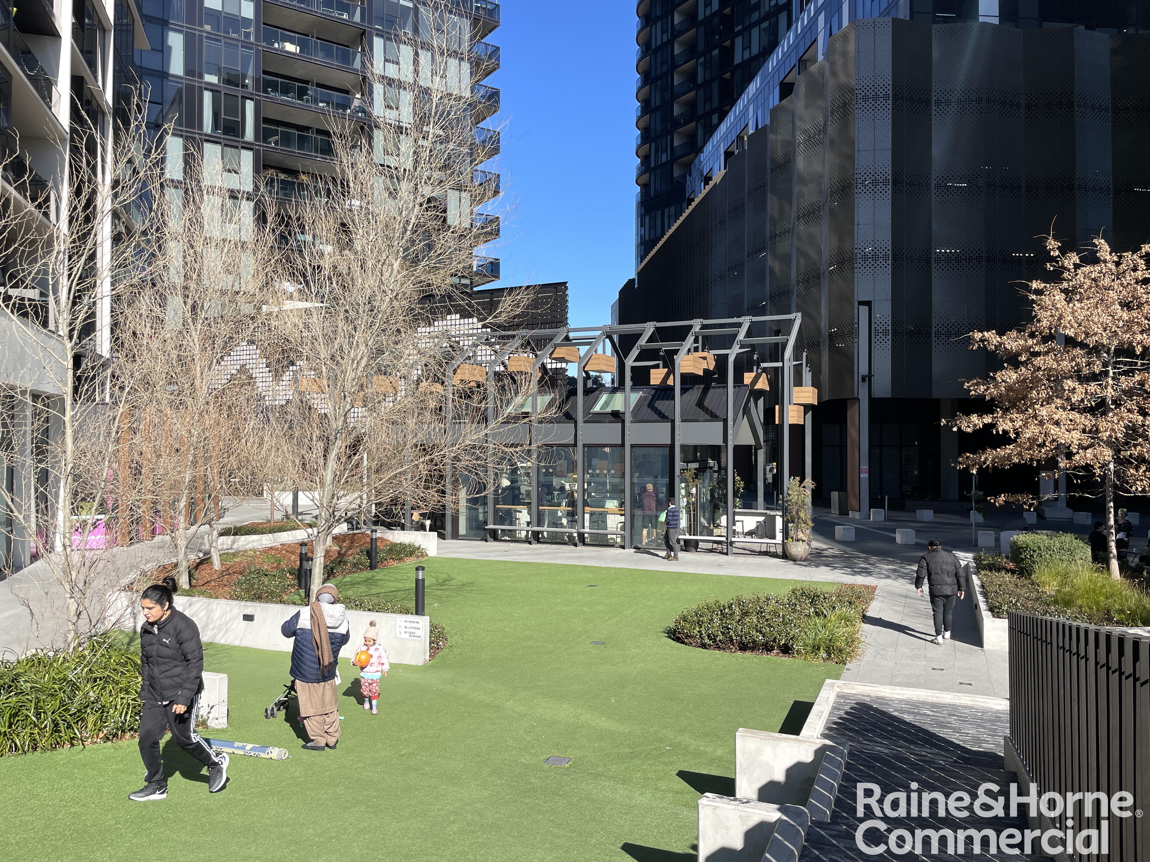 Multiple Commercial Oppourunities Within Republic