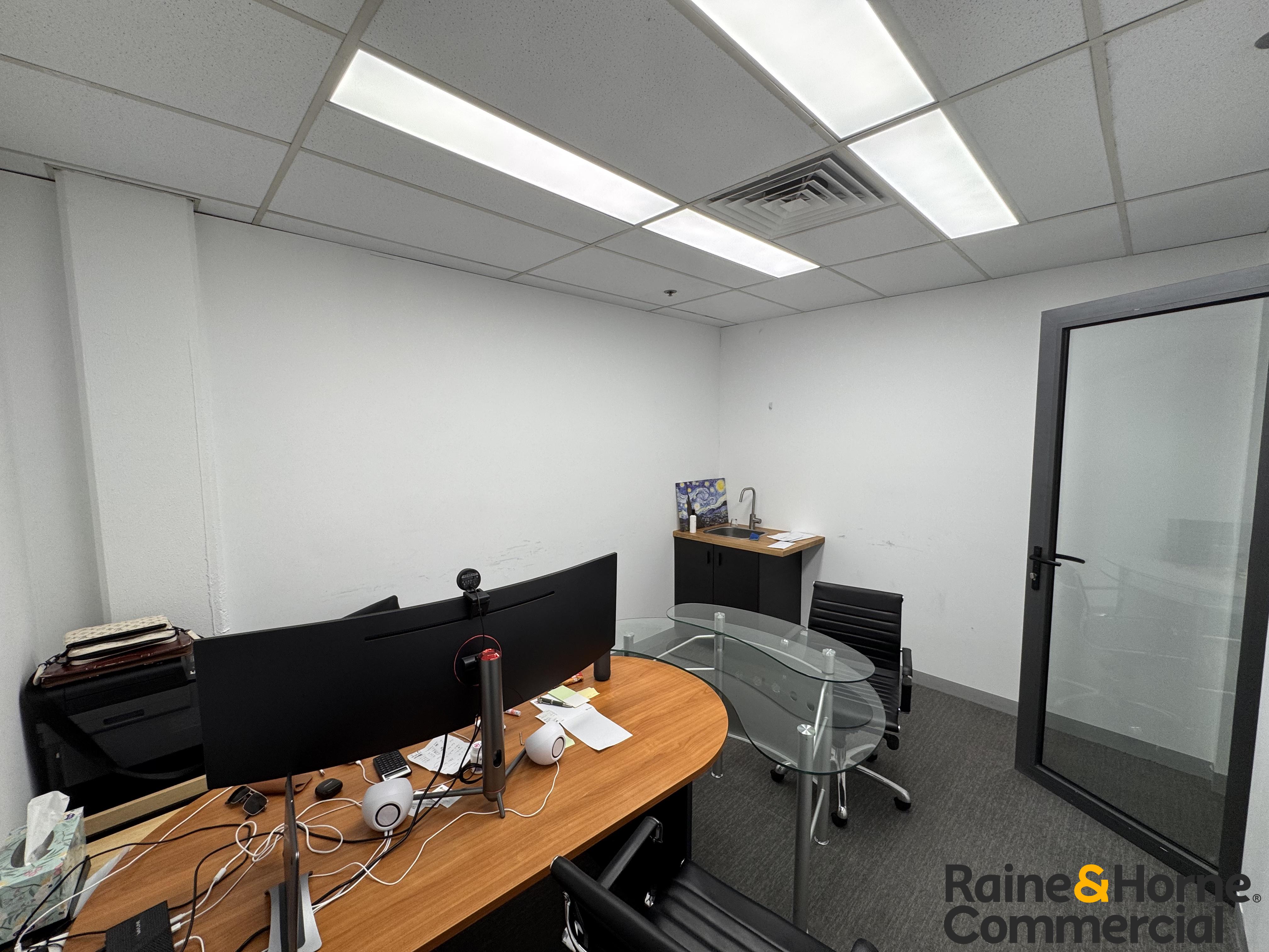 Well-Presented Office Suite in the Heart of Phillip
