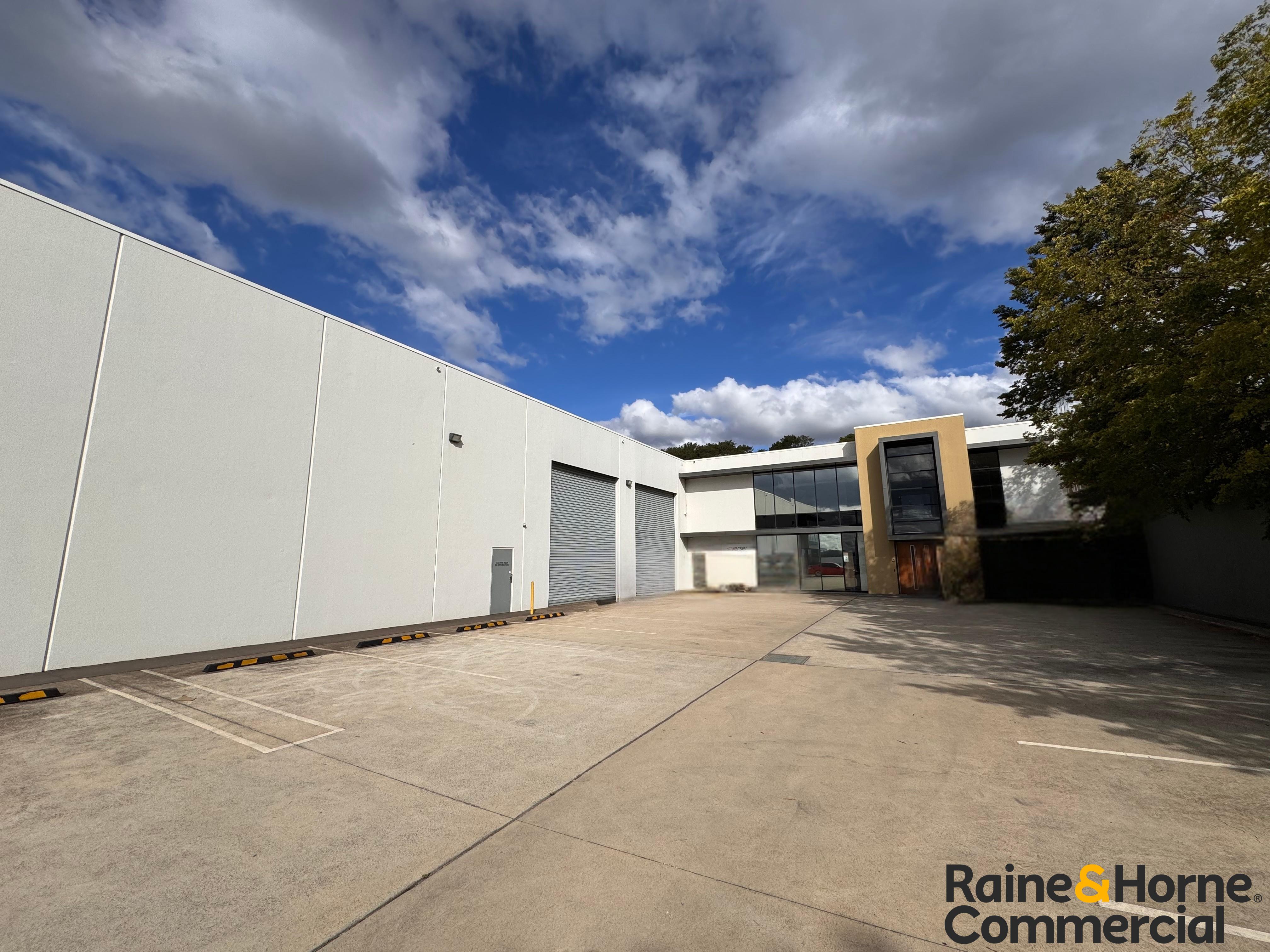 Prime Office/Showroom Space Now Available