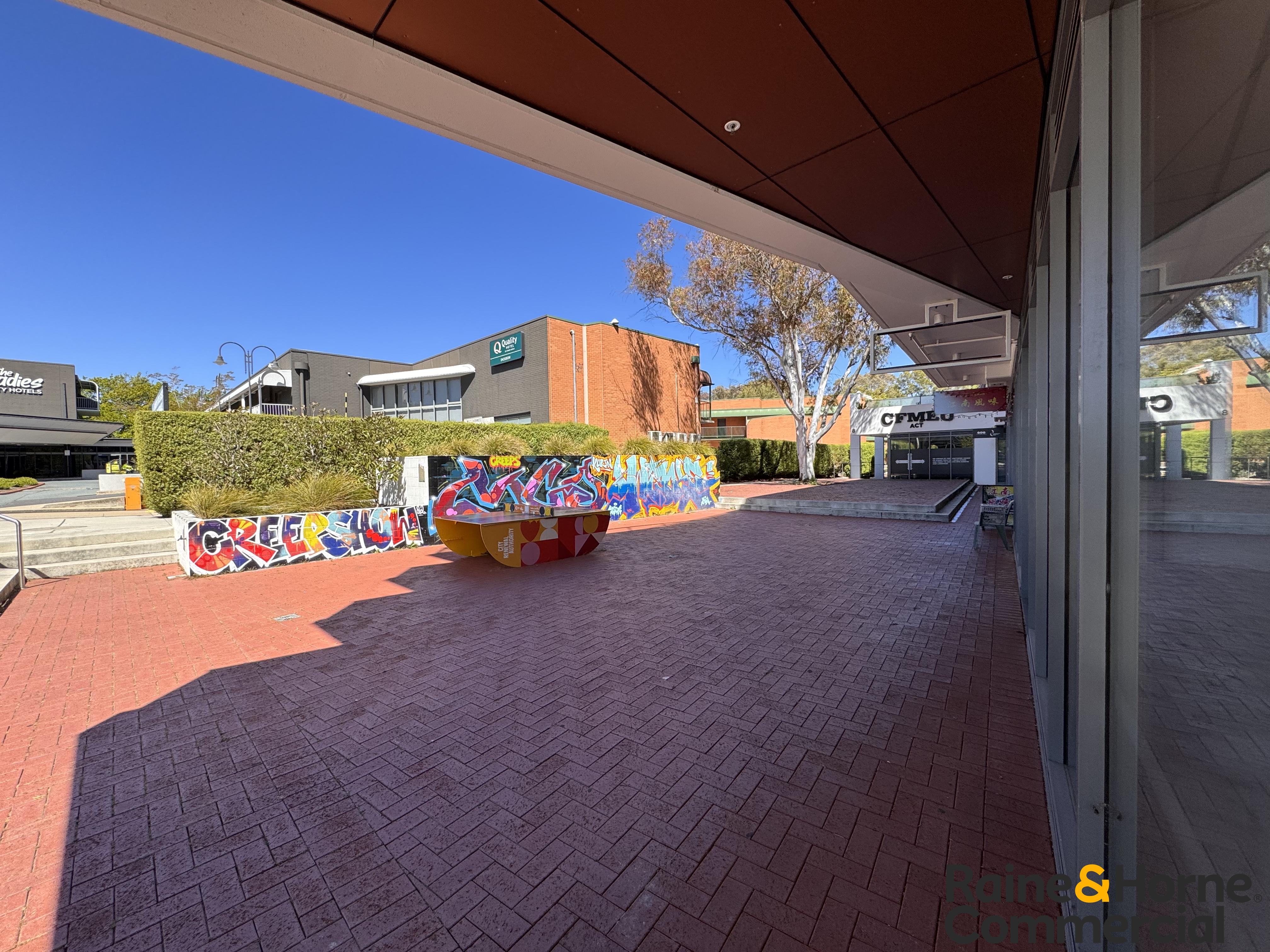 Fantastic Retail/Hospitality Opportunity with Large Outdoor Area