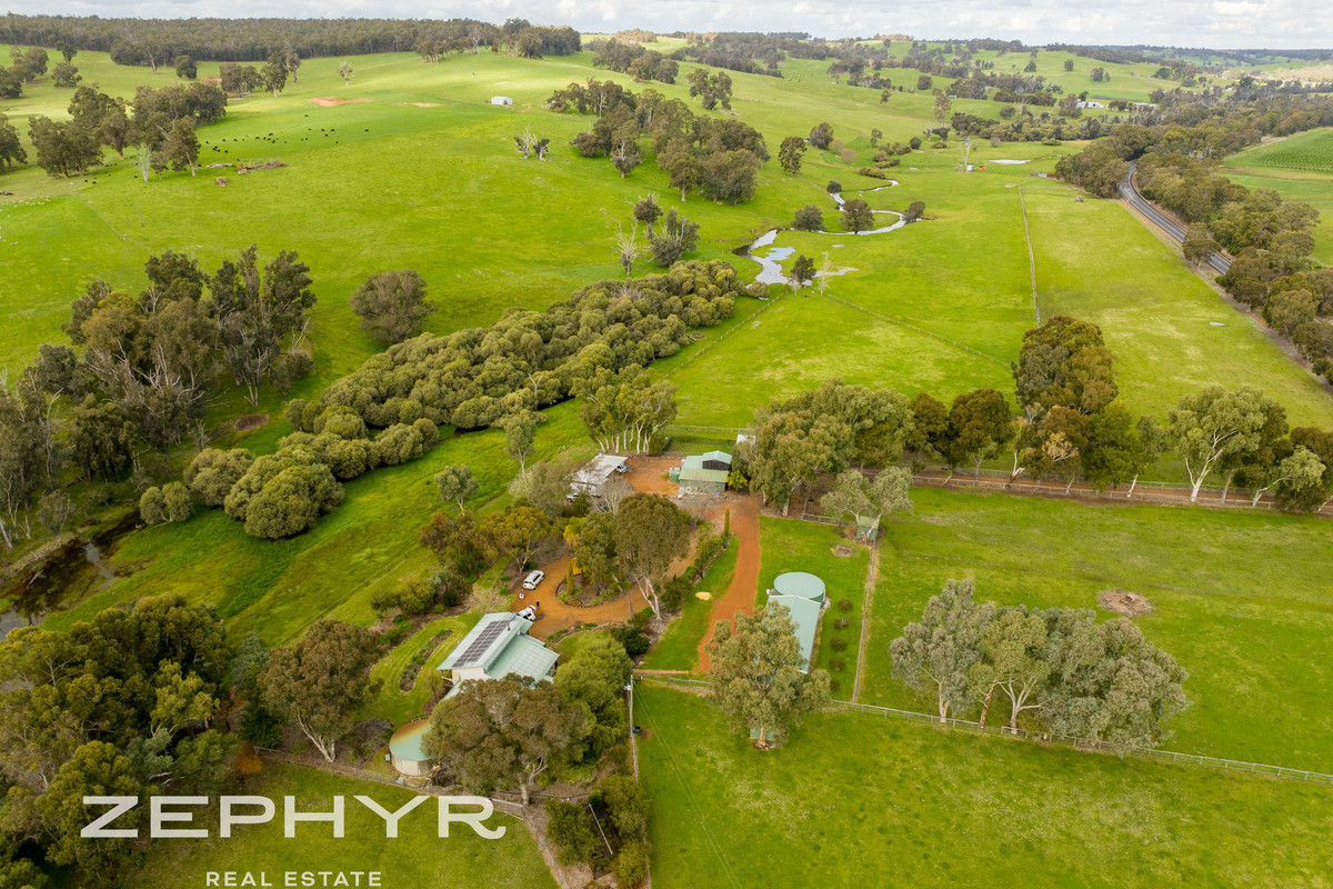 Rural holding offering space, infrastructure and lifestyle 14.39 ha's