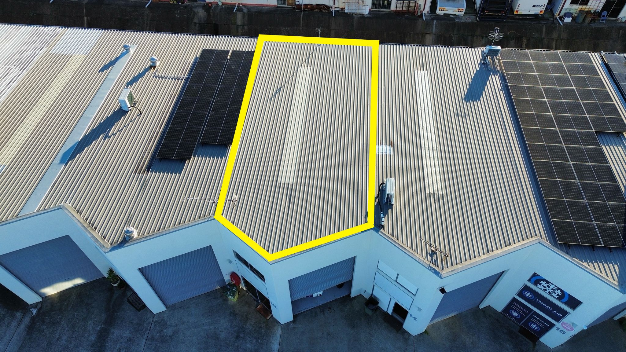 PRICE REDUCED - FACTORY / WAREHOUSE IN PRIME BRISBANE ROAD LOCATION