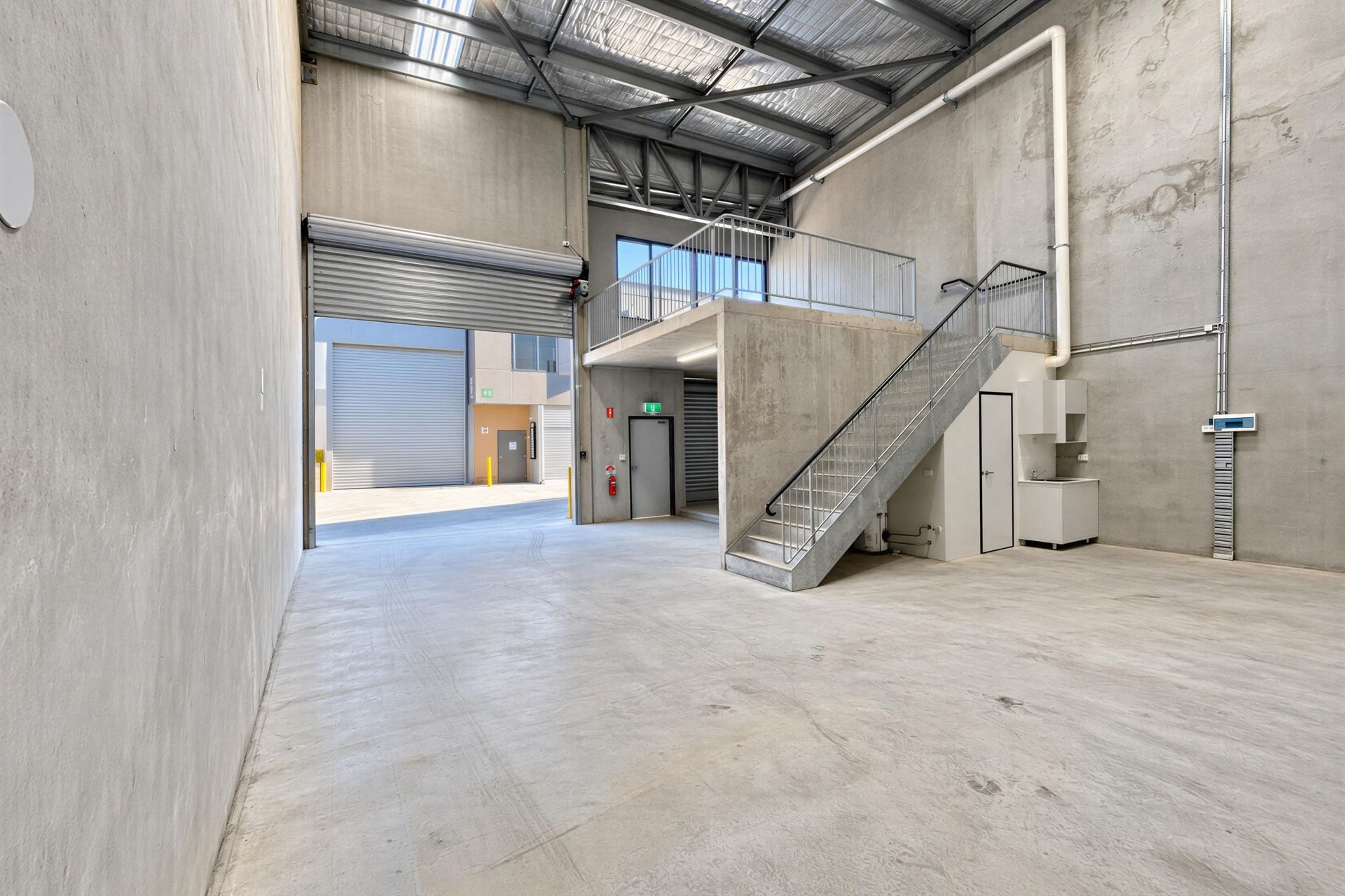 High-Clearance Office/Warehouse in BIZ Homebush