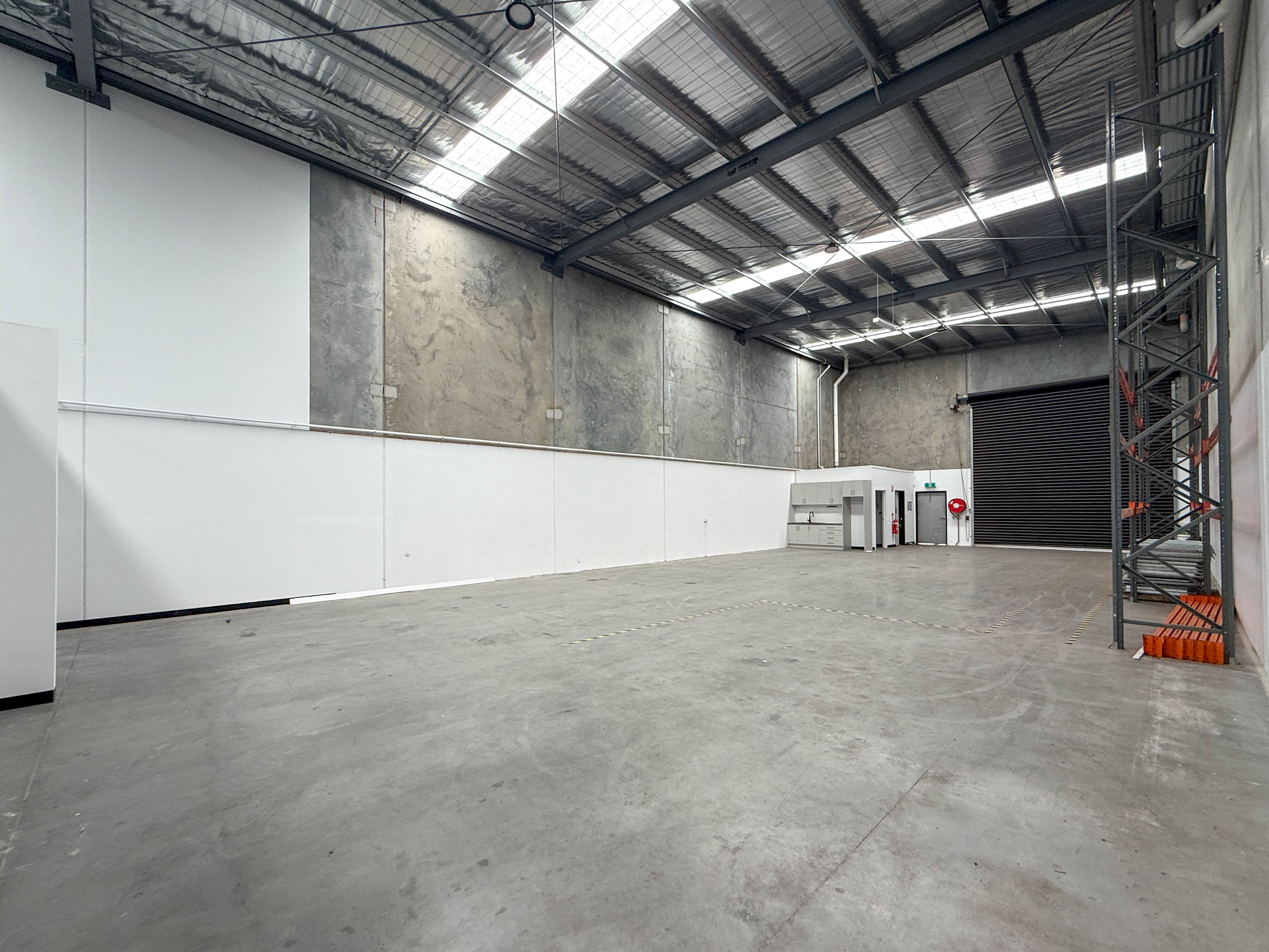 Your Next HQ: High Exposure, Versatile & Ready for Business