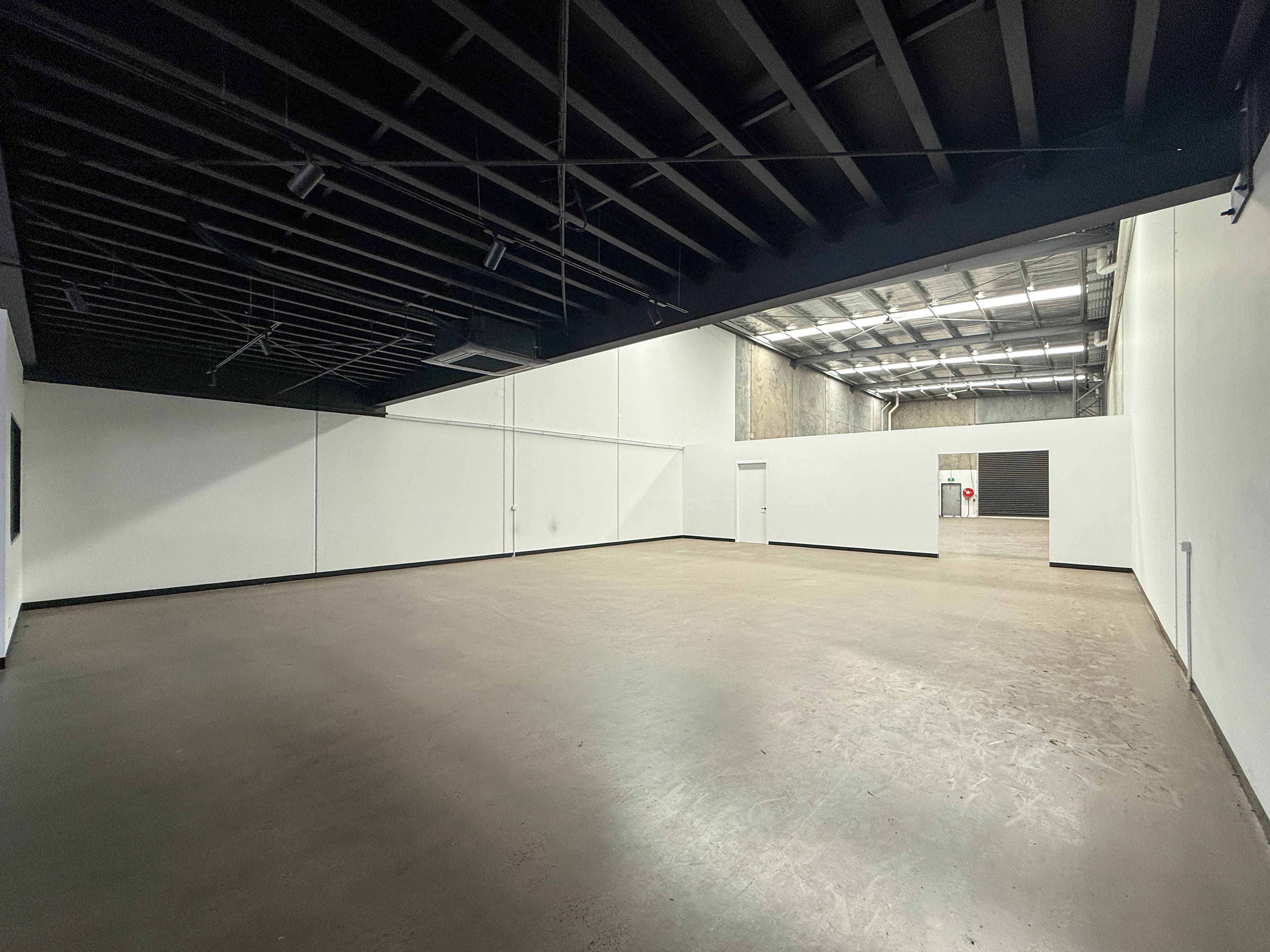 Your Next HQ: High Exposure, Versatile & Ready for Business