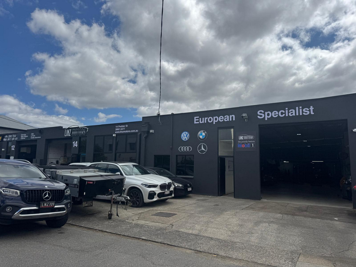 Rare Warehouse Opportunity