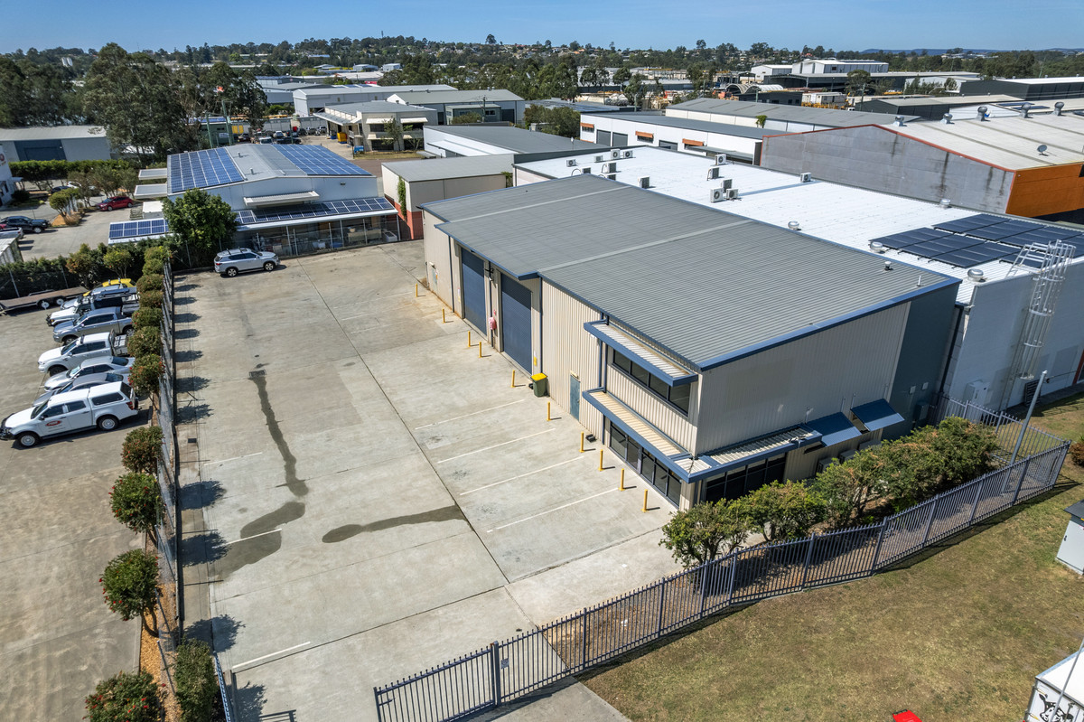 Freestanding industrial facility with office and secure hardstand