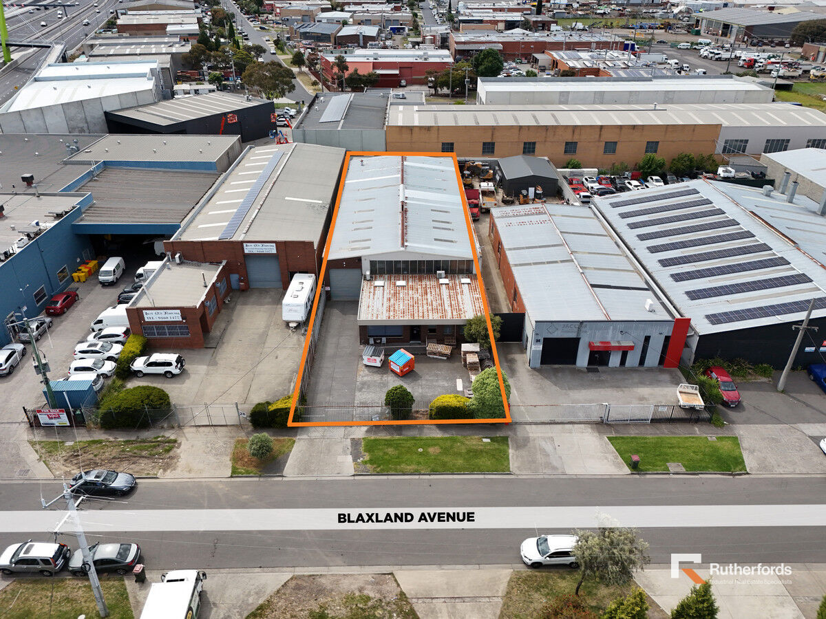STAND ALONE WAREHOUSE!