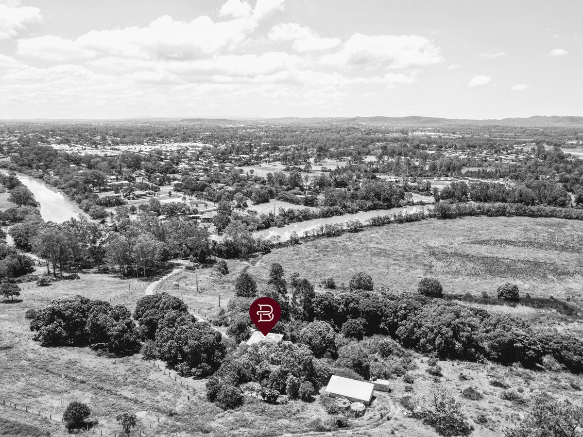 376,360 sqm (93 Acres) 'THE YELLOWWOOD ESTATE' On the Albert River, Stapylton QLD
