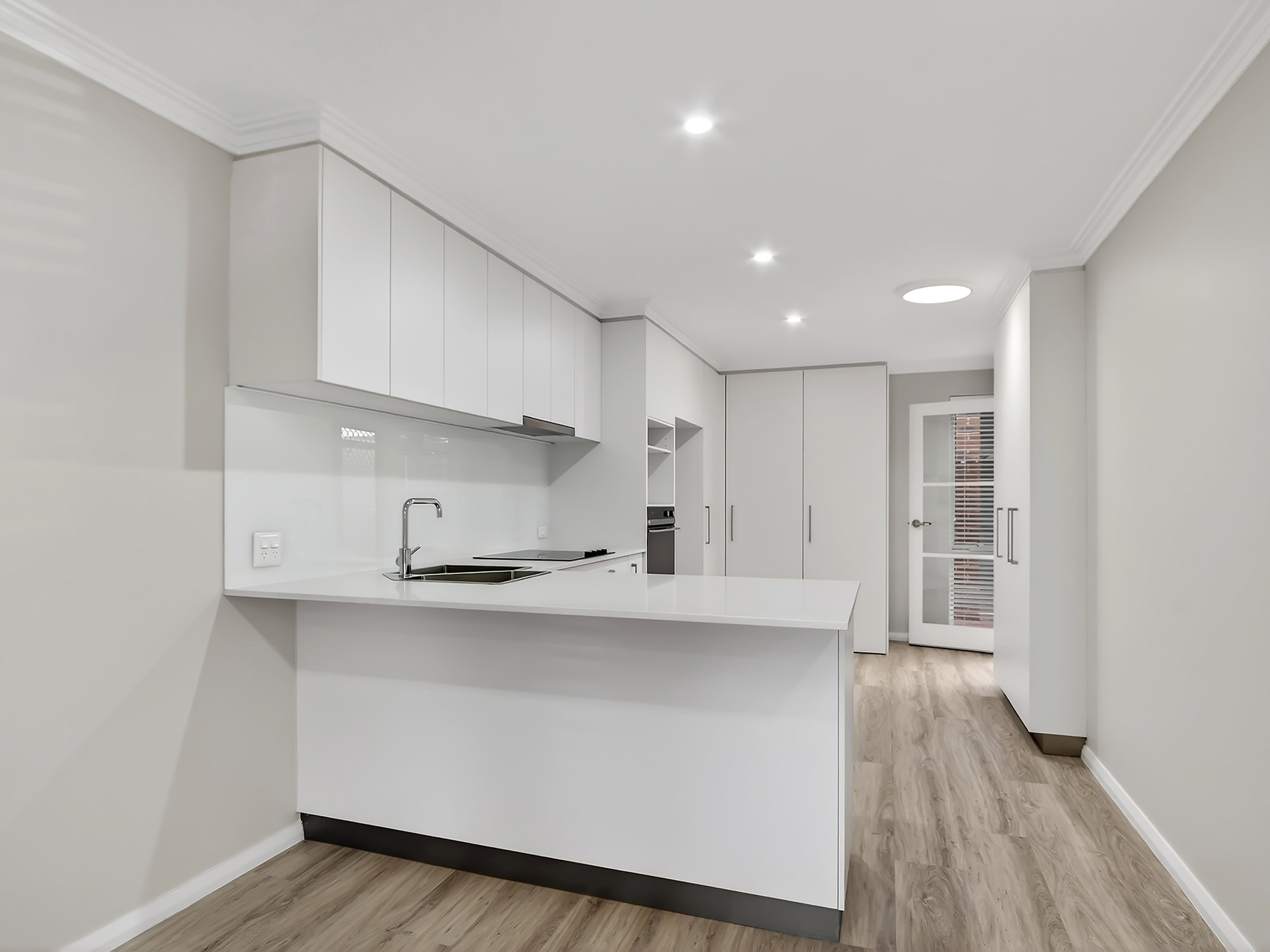 012 Open2view ID1000627 Unit 2 9 Ridge Street South Perth