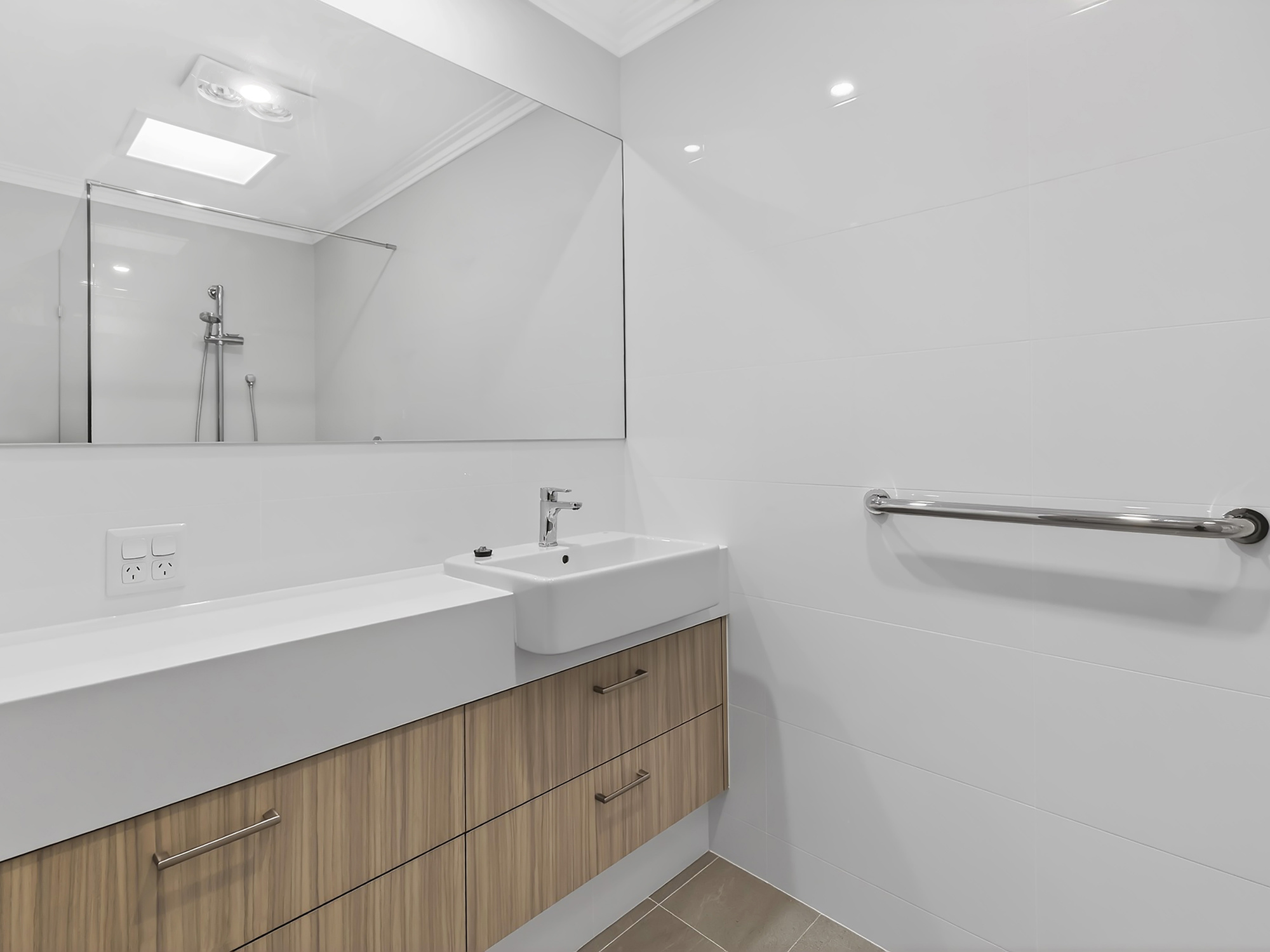 021 Open2view ID1000627 Unit 2 9 Ridge Street South Perth