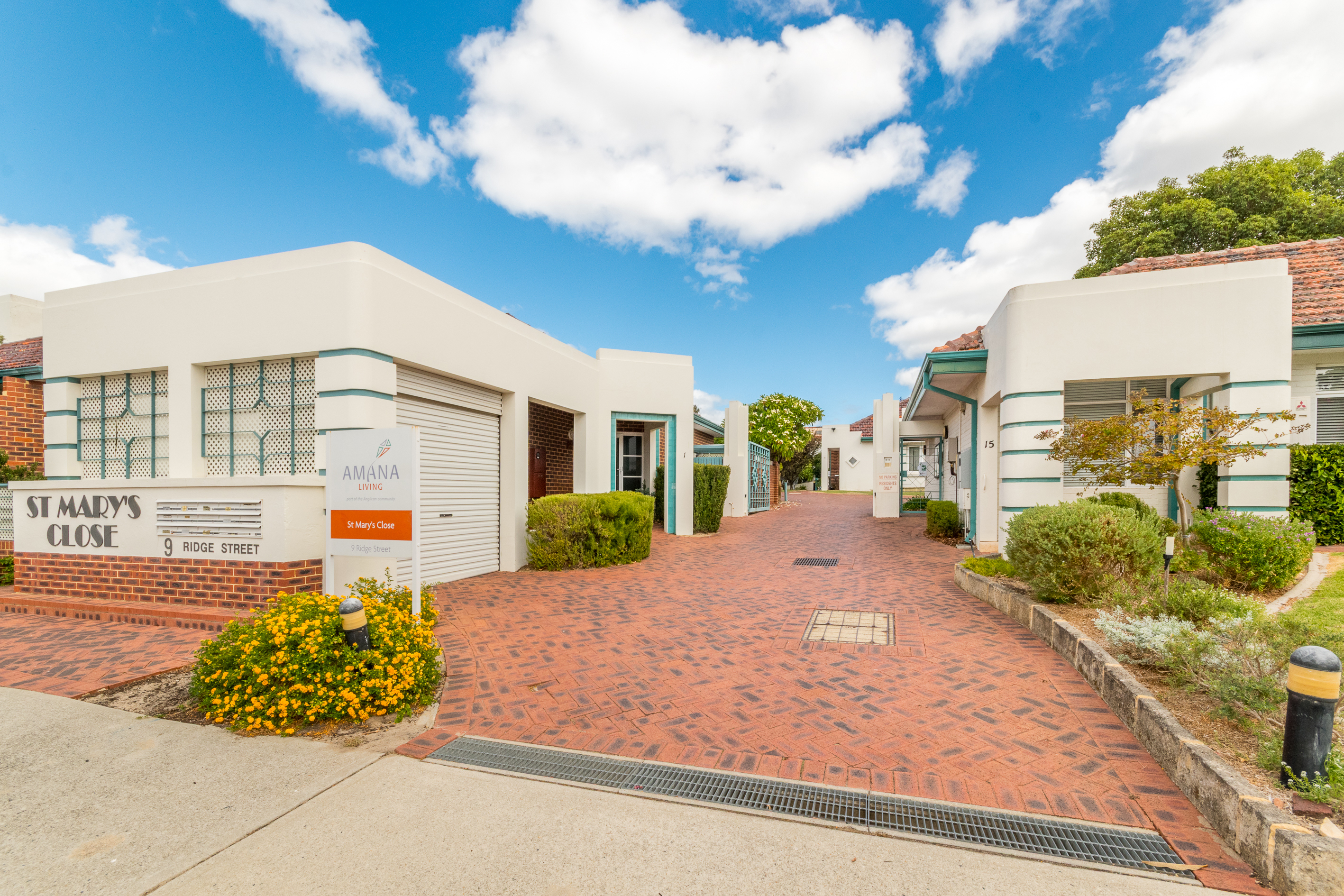 St Marys Close Gardens EX 7