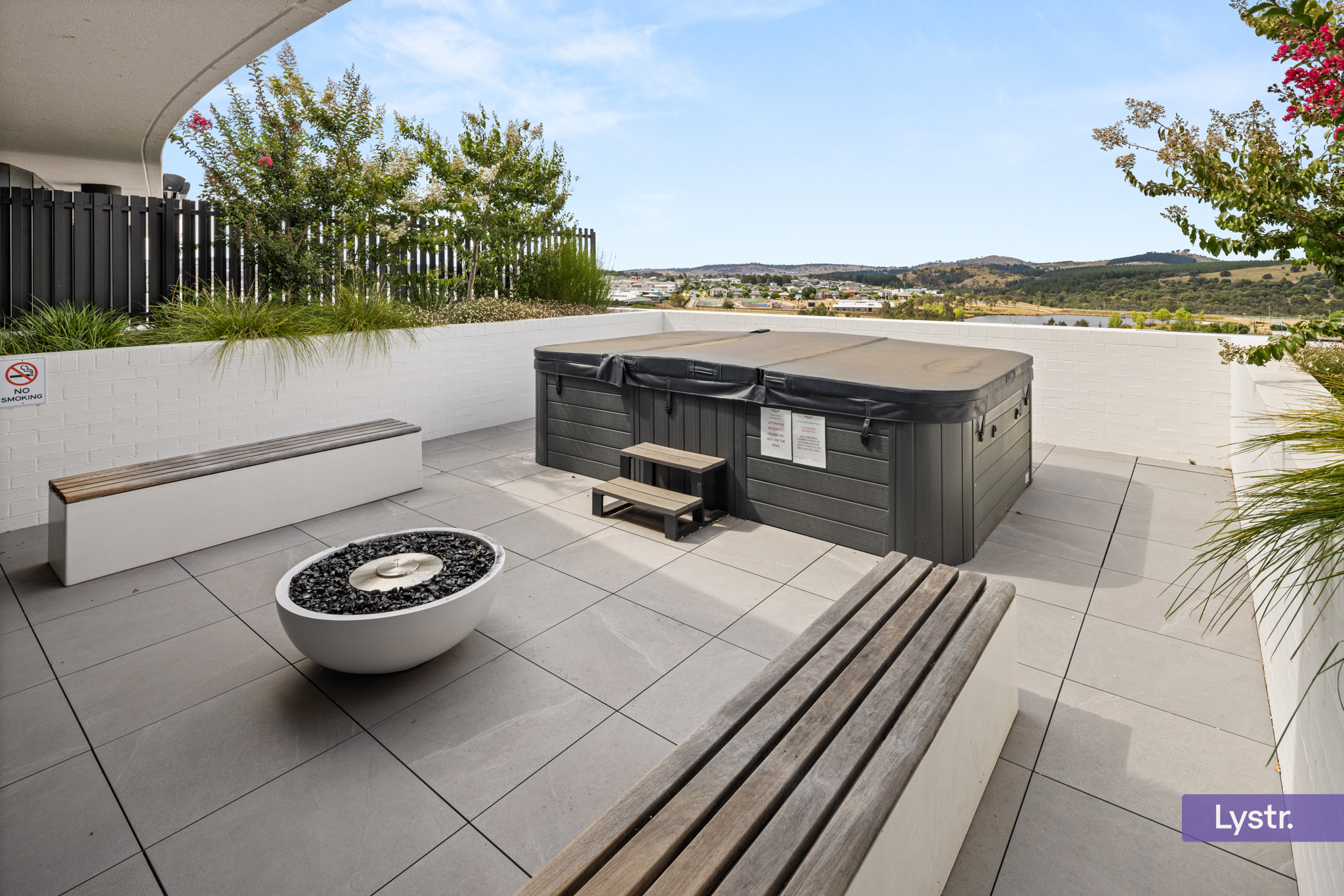 Property photo 11 of 18 for 504/2 Terry Connolly Street, Coombs ACT 2611