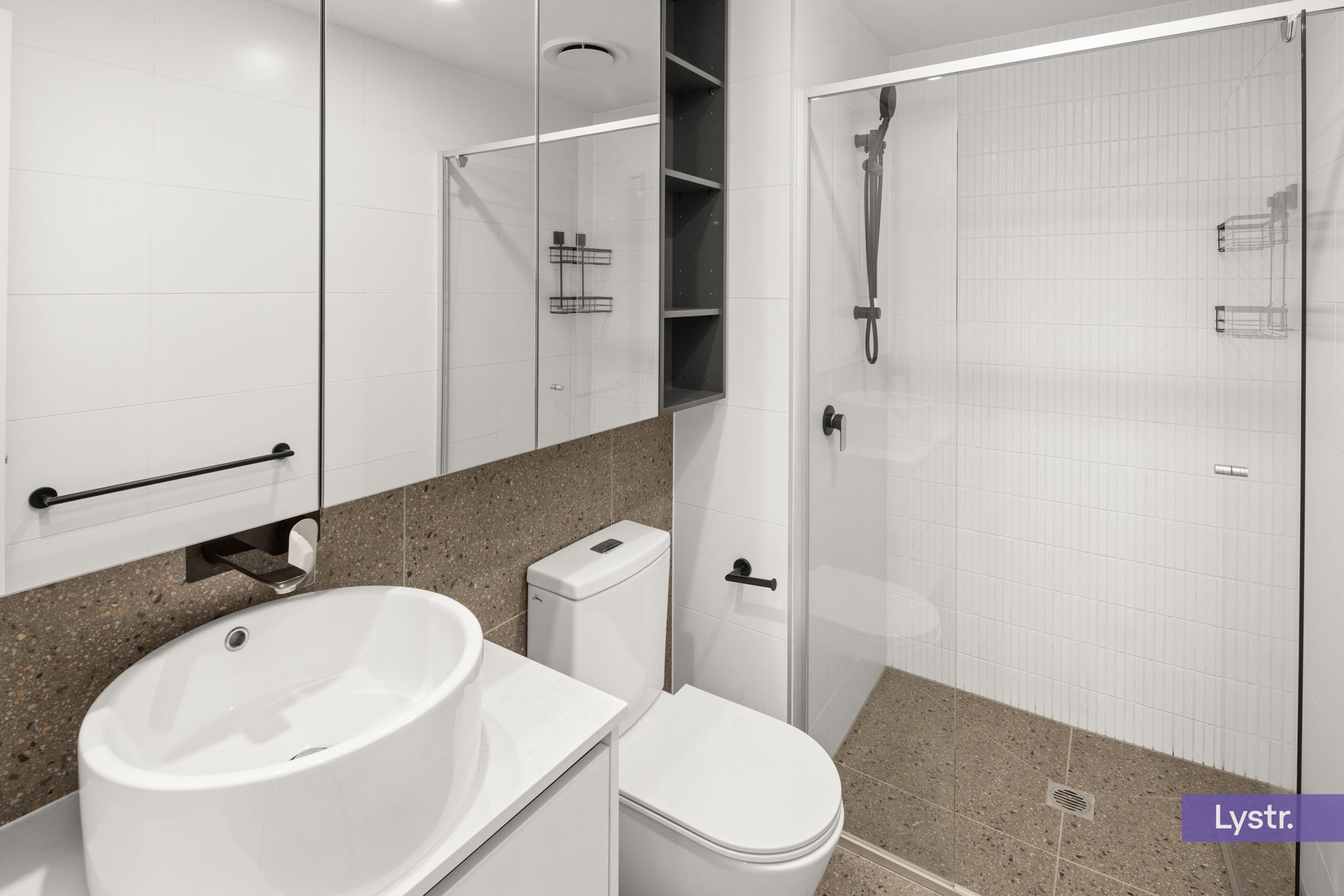 Property photo 5 of 18 for 504/2 Terry Connolly Street, Coombs ACT 2611